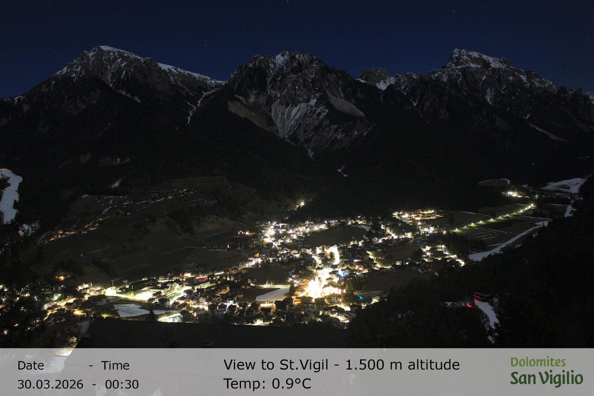 Archiv Foto Webcam Sicht auf St. Vigil in Enneberg im Südtiroler Pustertal (1.500 m)