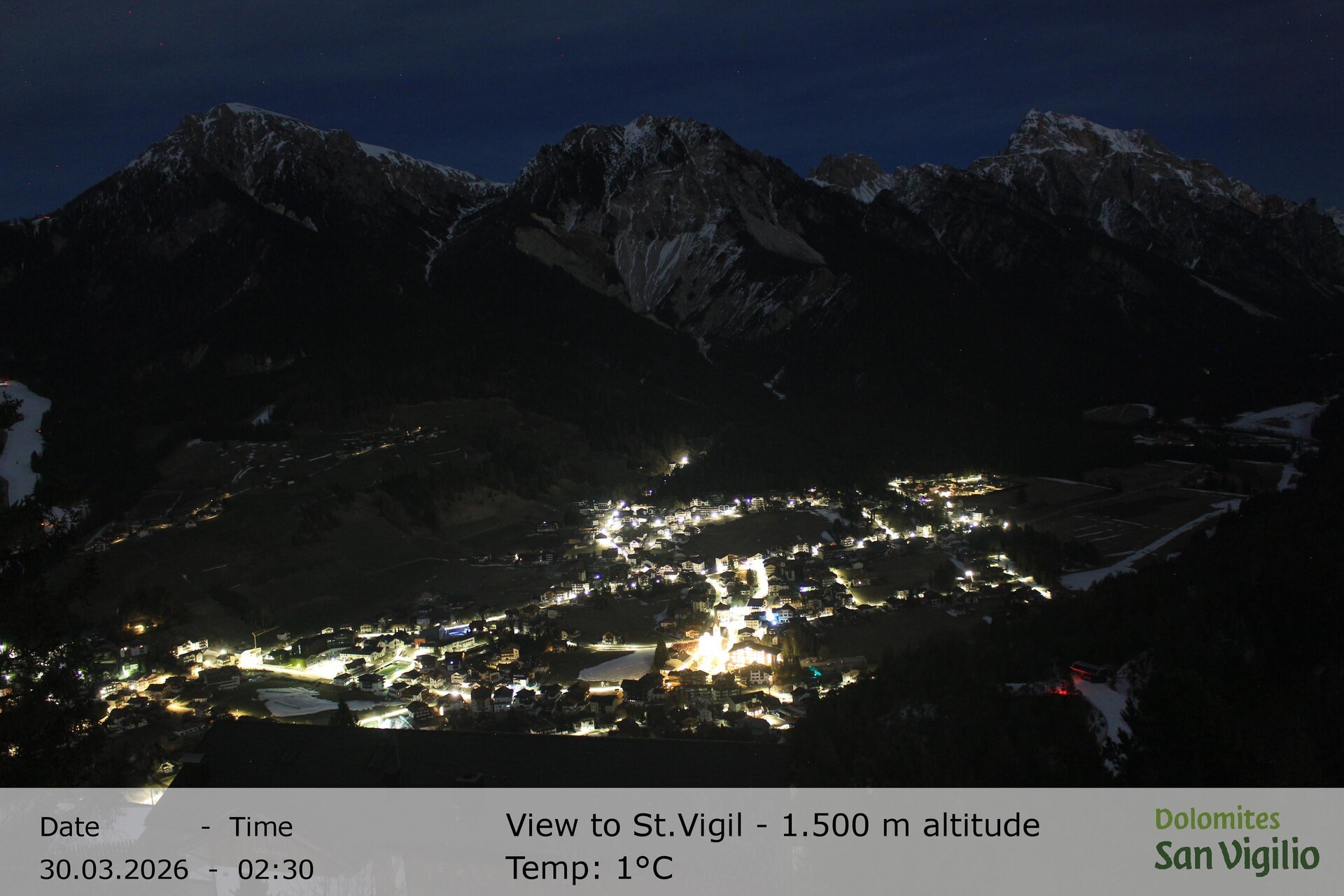 Archiv Foto Webcam Sicht auf St. Vigil in Enneberg im Südtiroler Pustertal (1.500 m)