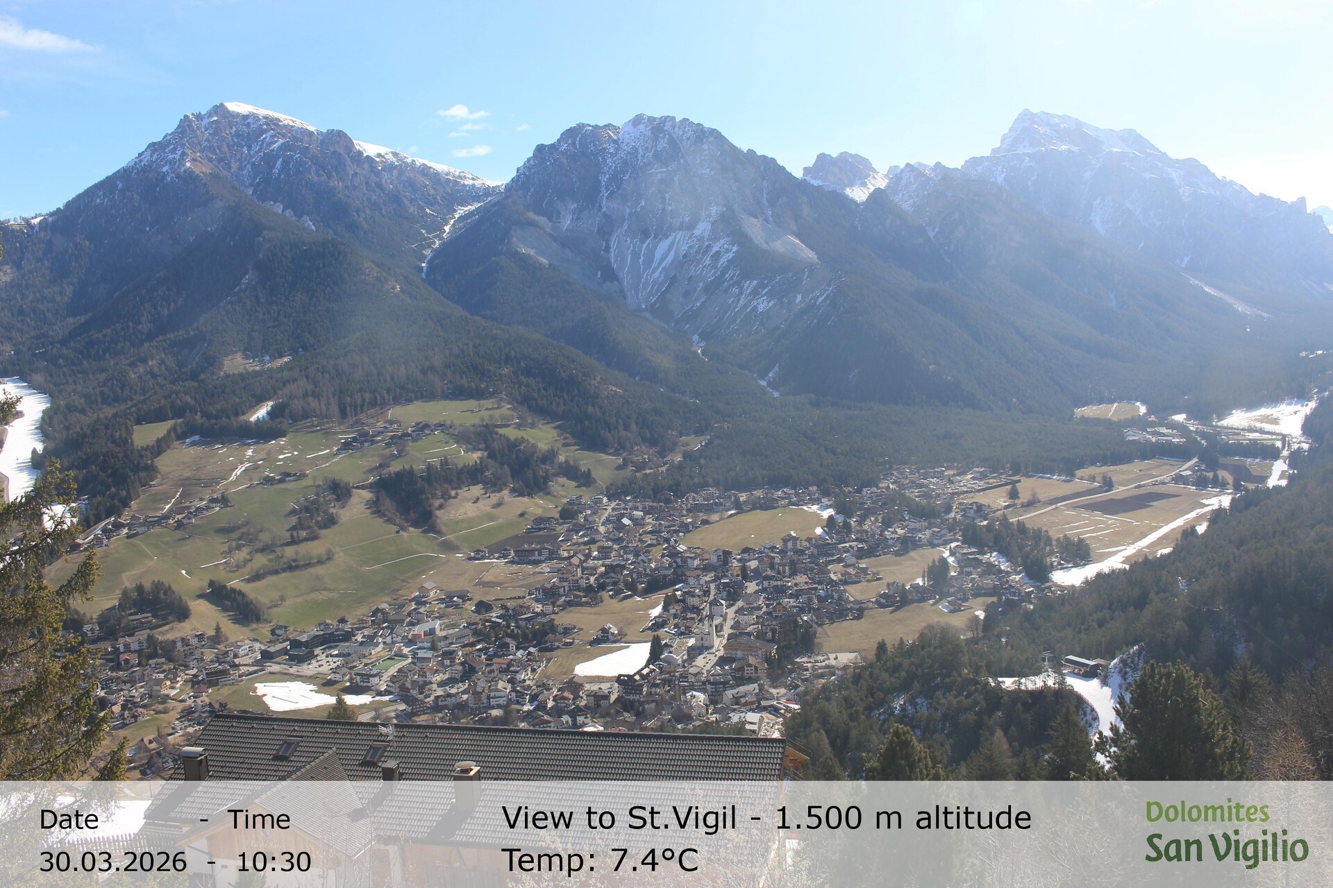 Archiv Foto Webcam Sicht auf St. Vigil in Enneberg im Südtiroler Pustertal (1.500 m)
