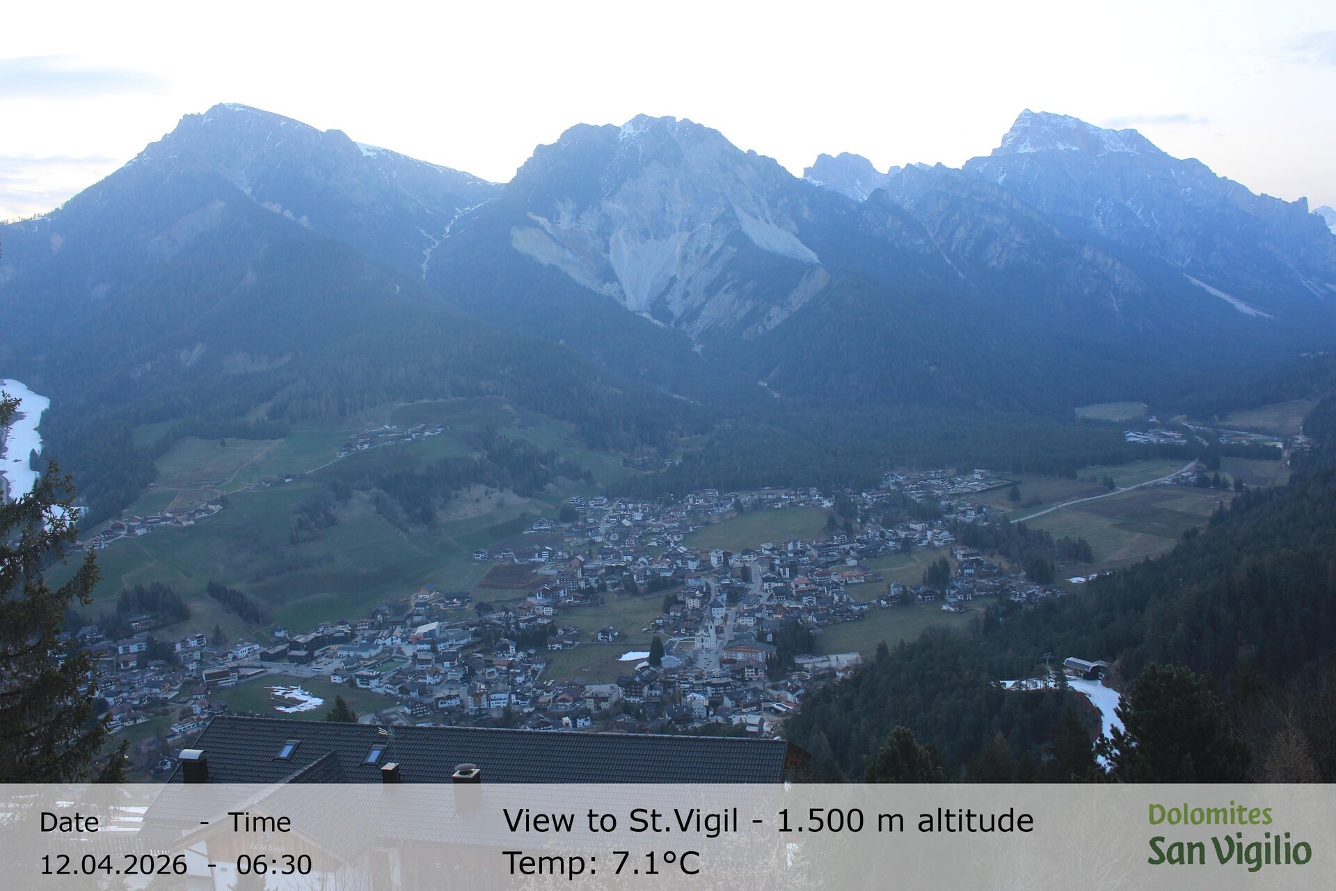 Archived image Webcam San Vigilio in South Tyrol at 1.500 m