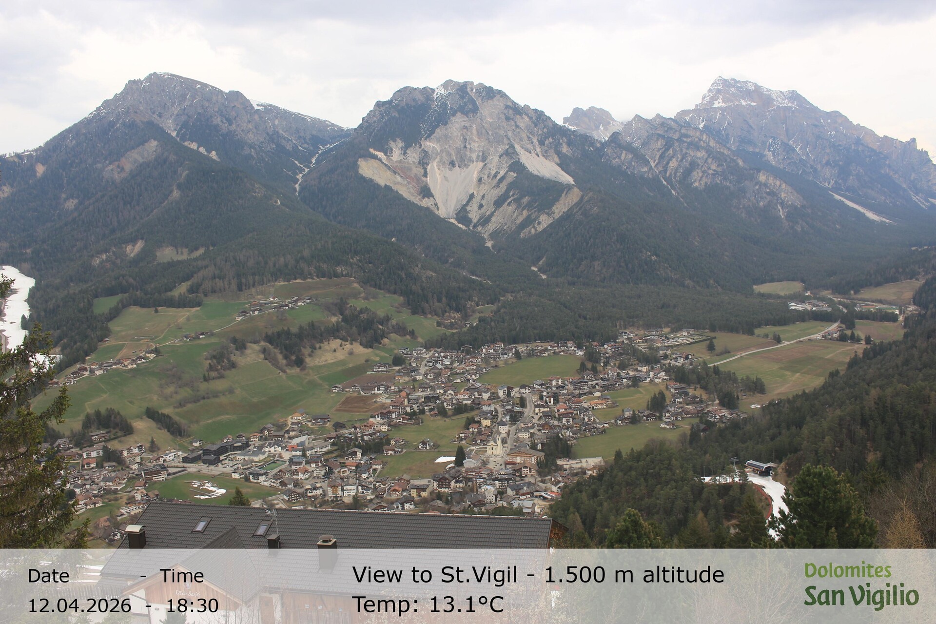 Archived image Webcam San Vigilio in South Tyrol at 1.500 m
