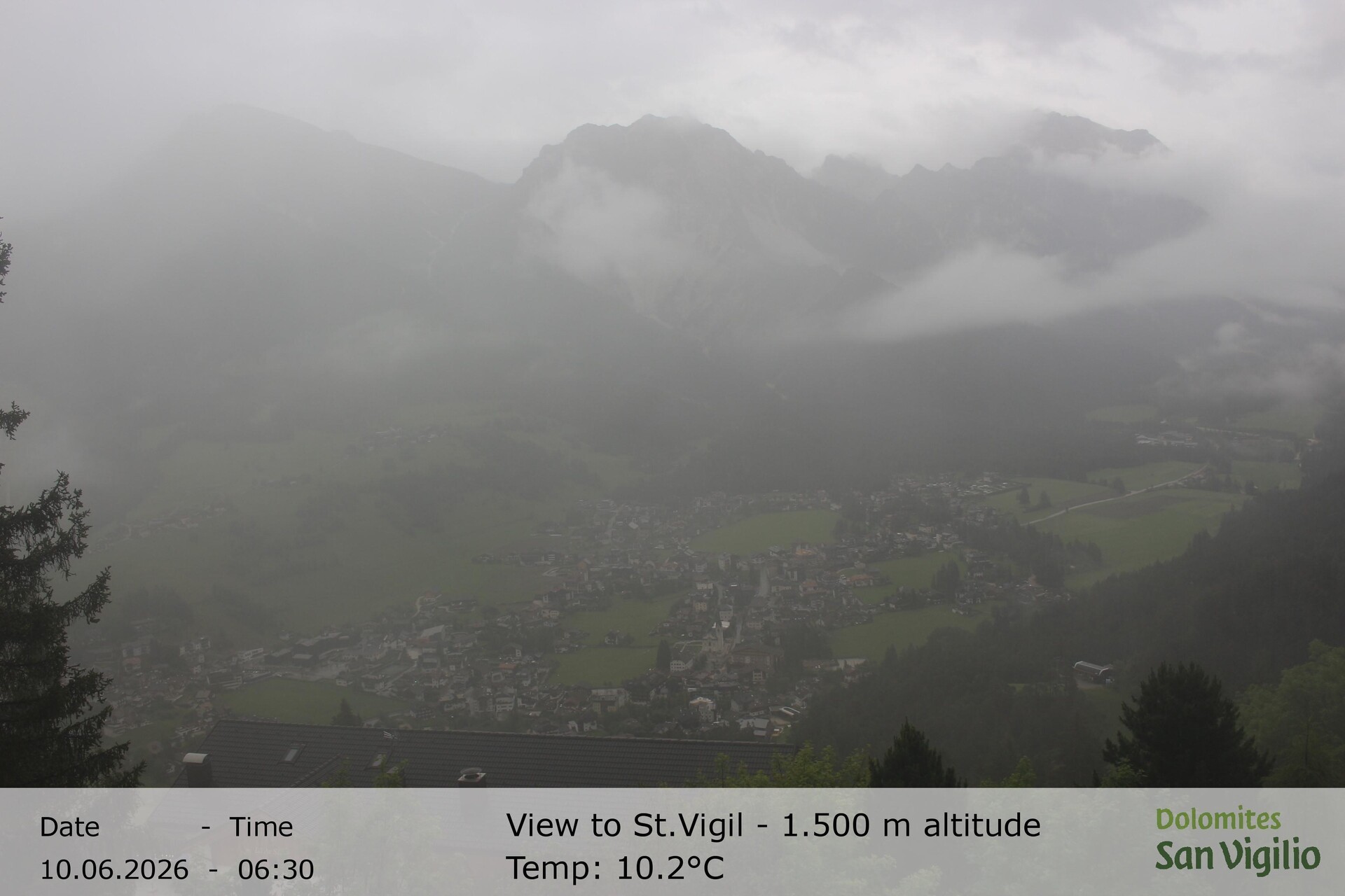 Archived image Webcam San Vigilio in South Tyrol at 1.500 m