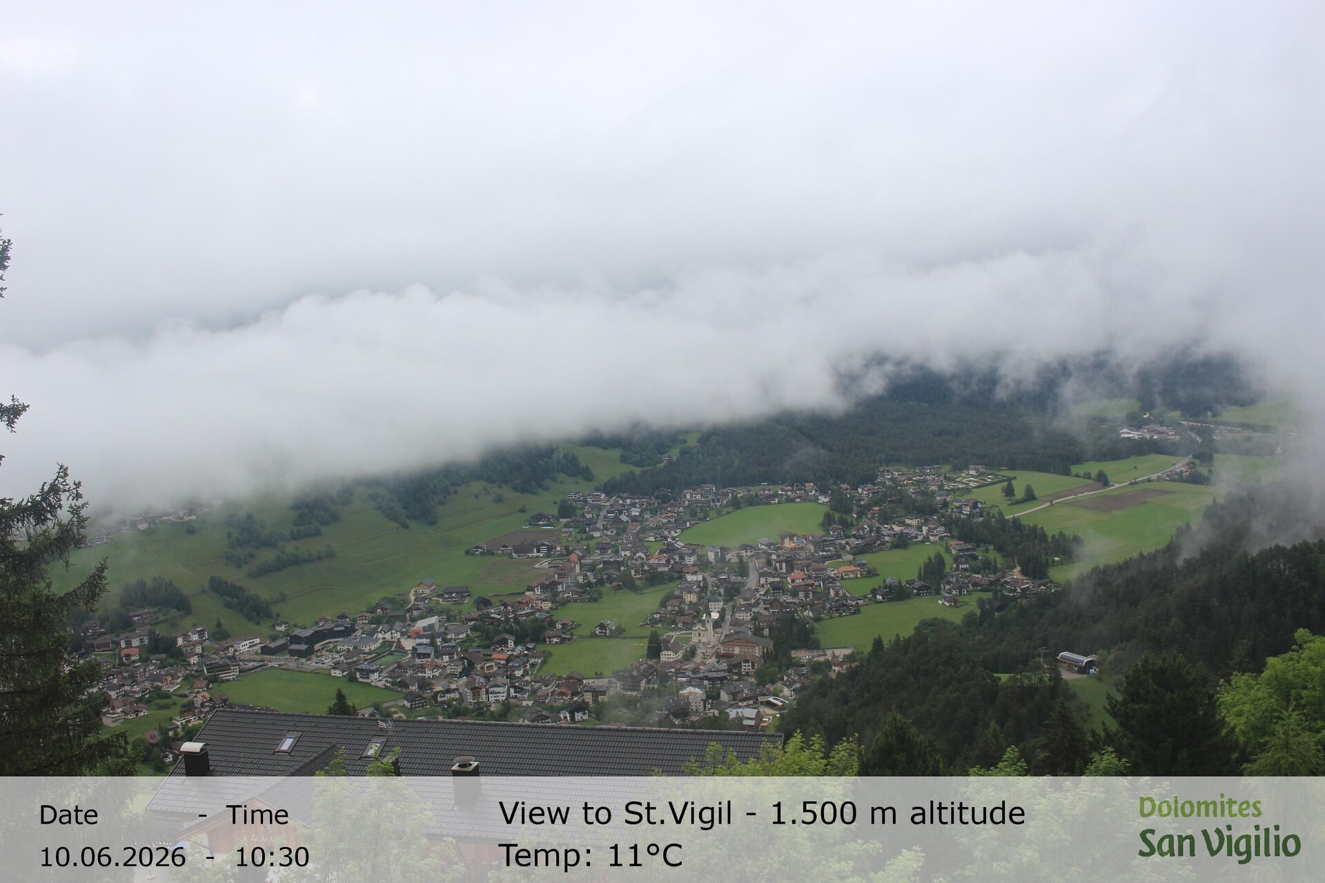 Archived image Webcam San Vigilio in South Tyrol at 1.500 m