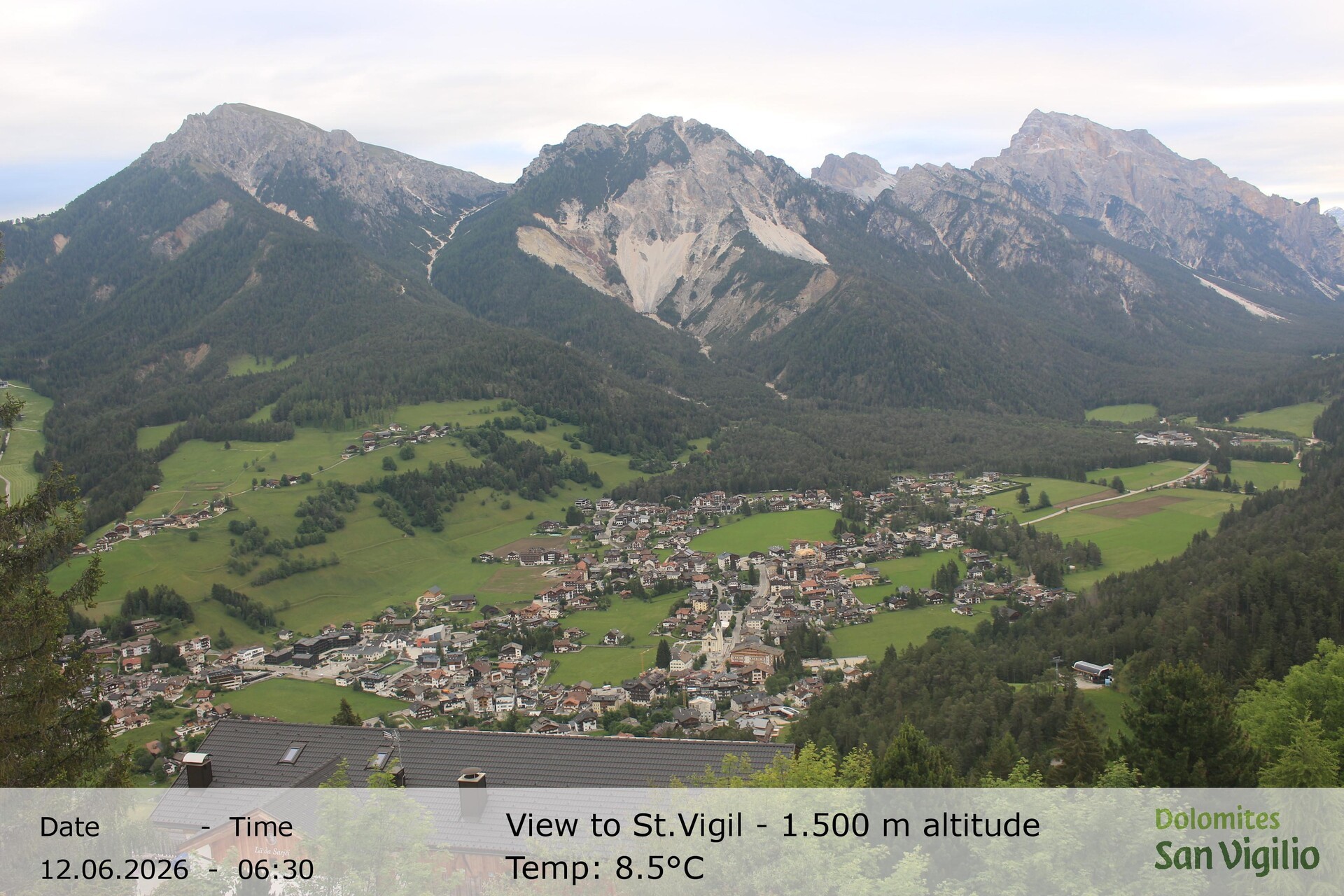 Archived image Webcam San Vigilio in South Tyrol at 1.500 m
