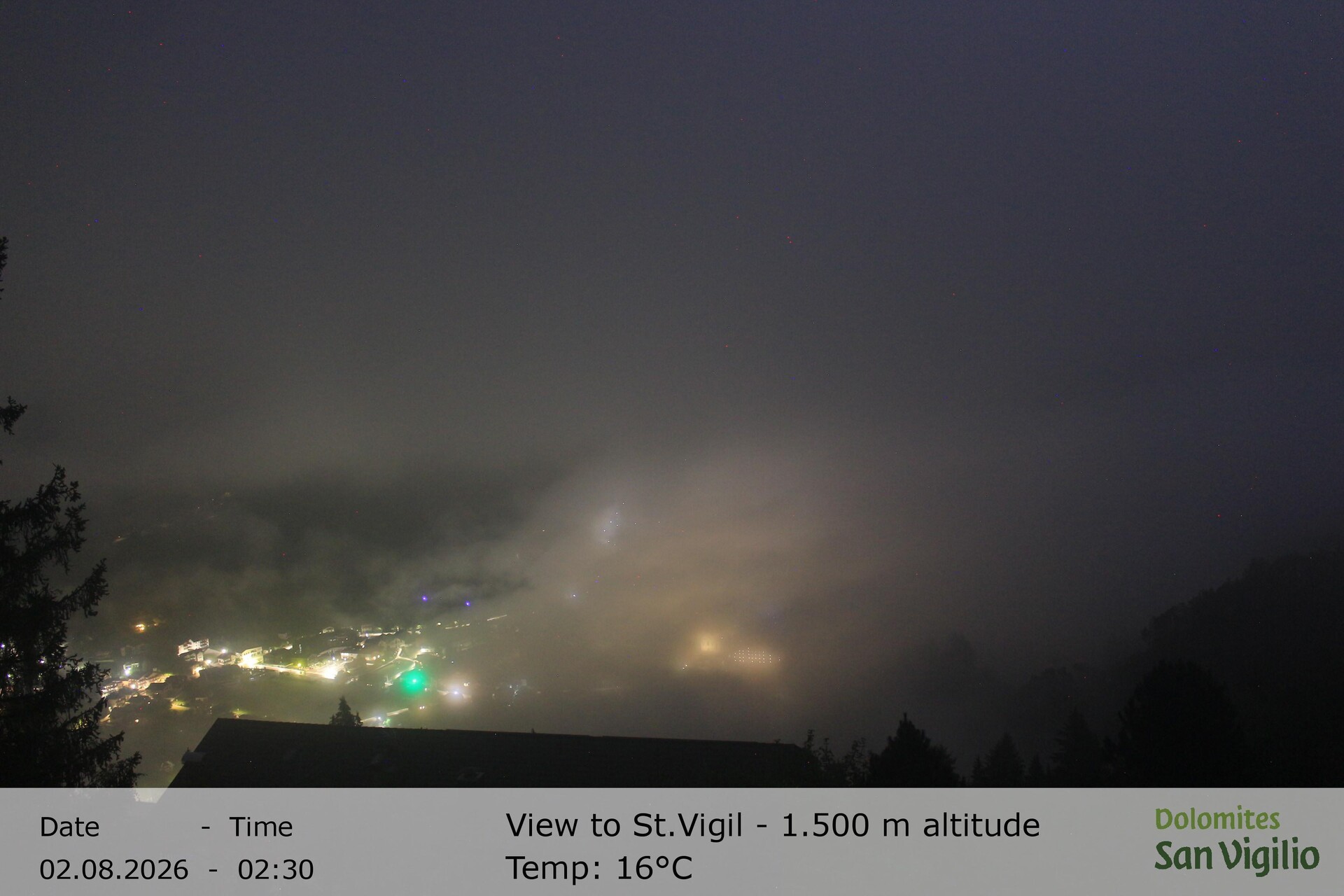 Archiv Foto Webcam Sicht auf St. Vigil in Enneberg im Südtiroler Pustertal (1.500 m)