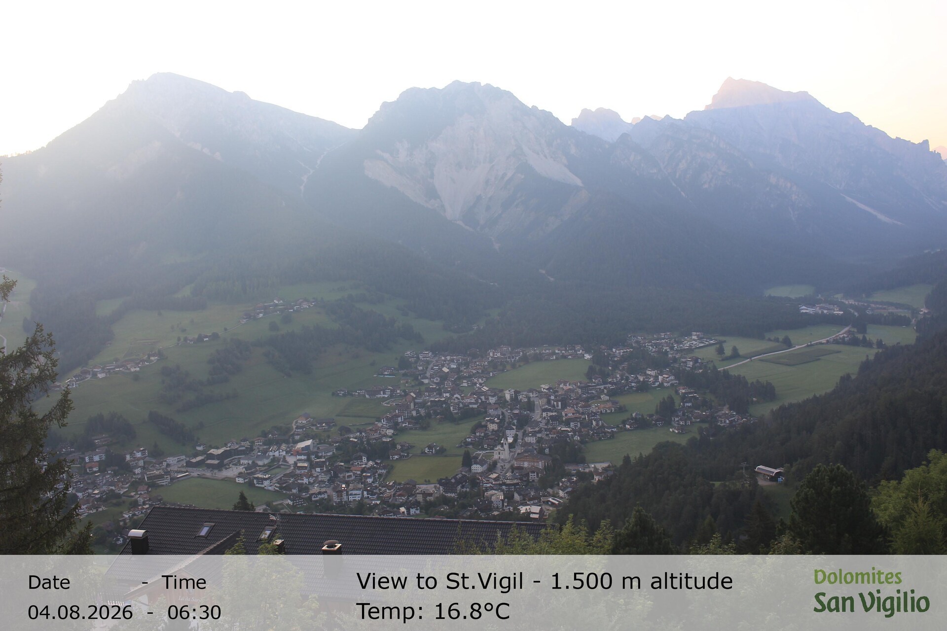 Archived image Webcam San Vigilio in South Tyrol at 1.500 m