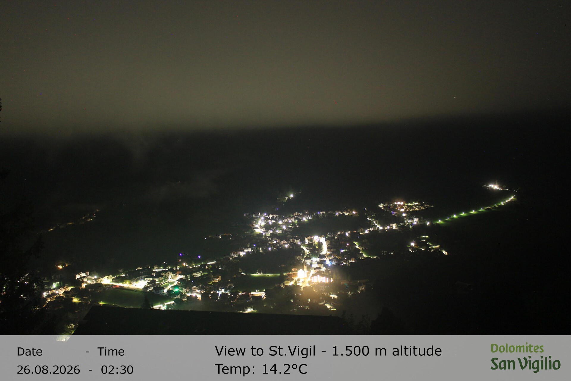 Archiv Foto Webcam Sicht auf St. Vigil in Enneberg im Südtiroler Pustertal (1.500 m)
