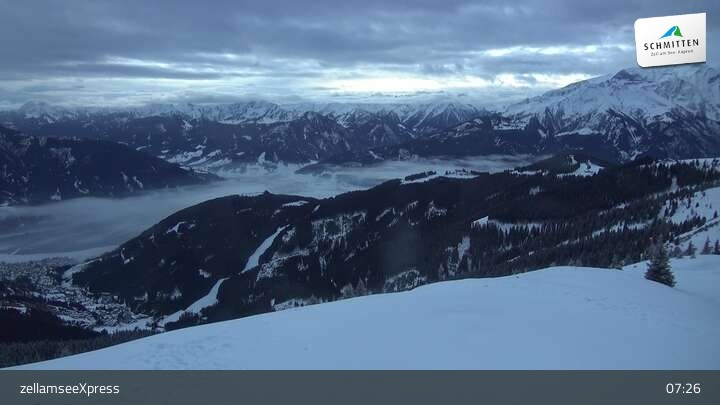 Archived image Webcam zellamseeXpress Top Station