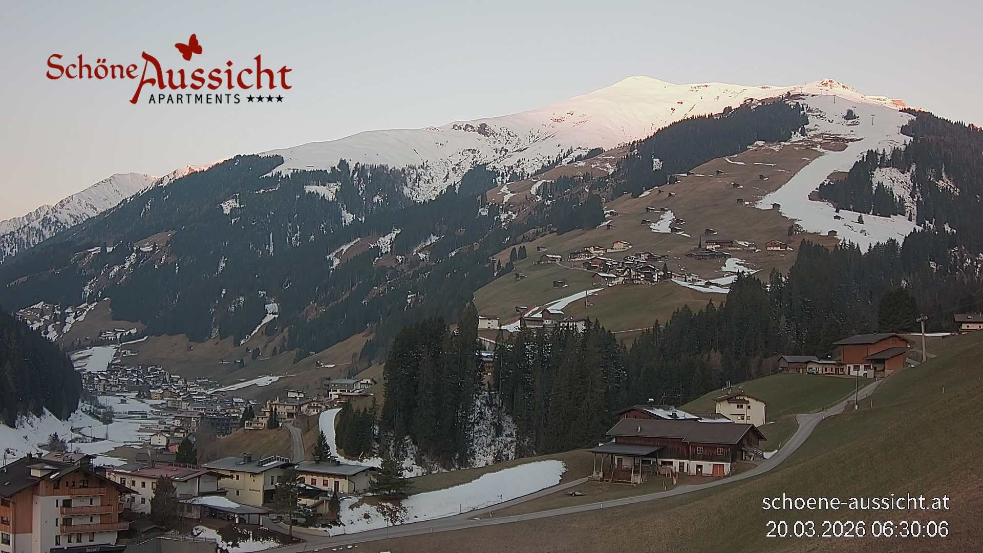 Archiv Foto Webcam Tux Lanersbach - Ausblick Appartements Schöne Aussicht