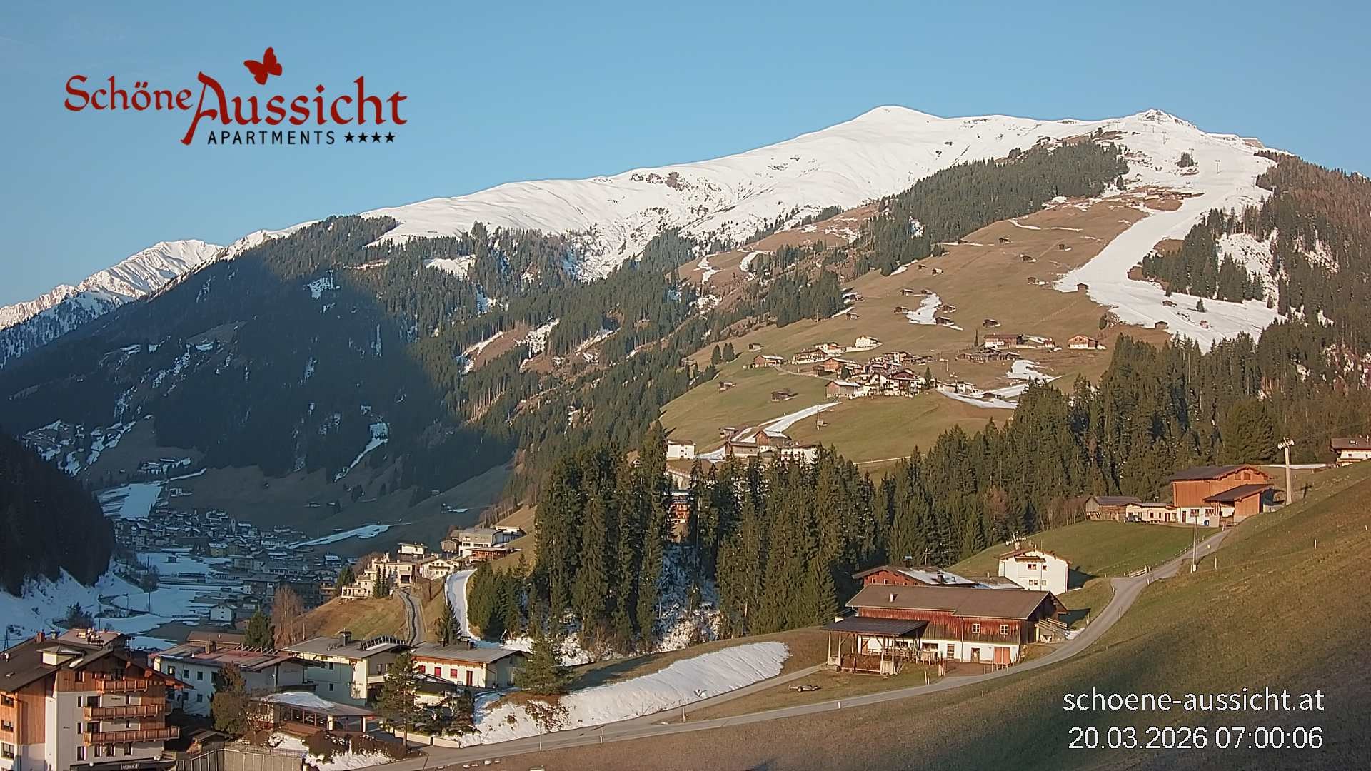 Archiv Foto Webcam Tux Lanersbach - Ausblick Appartements Schöne Aussicht