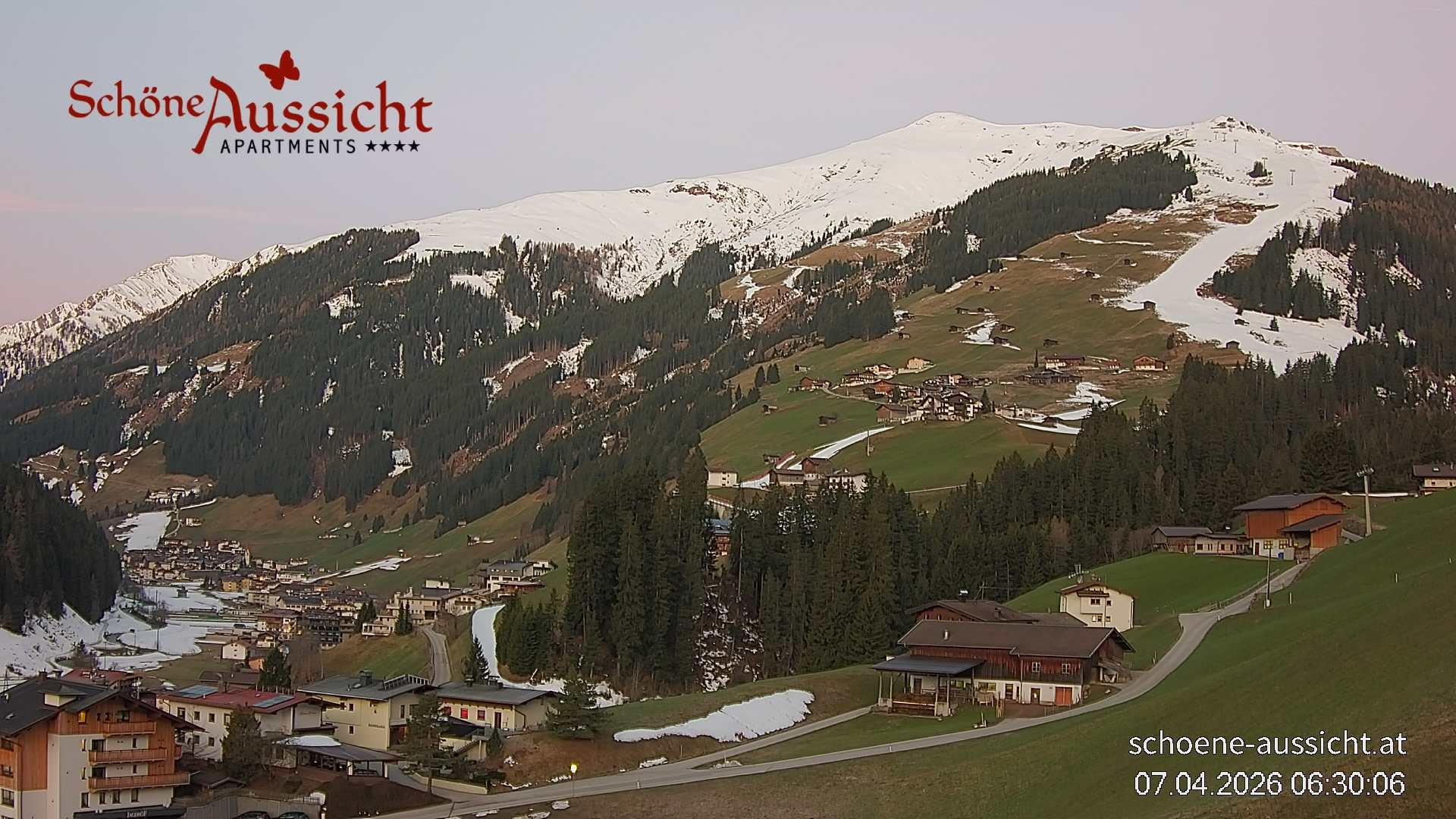 Archiv Foto Webcam Tux Lanersbach - Ausblick Appartements Schöne Aussicht