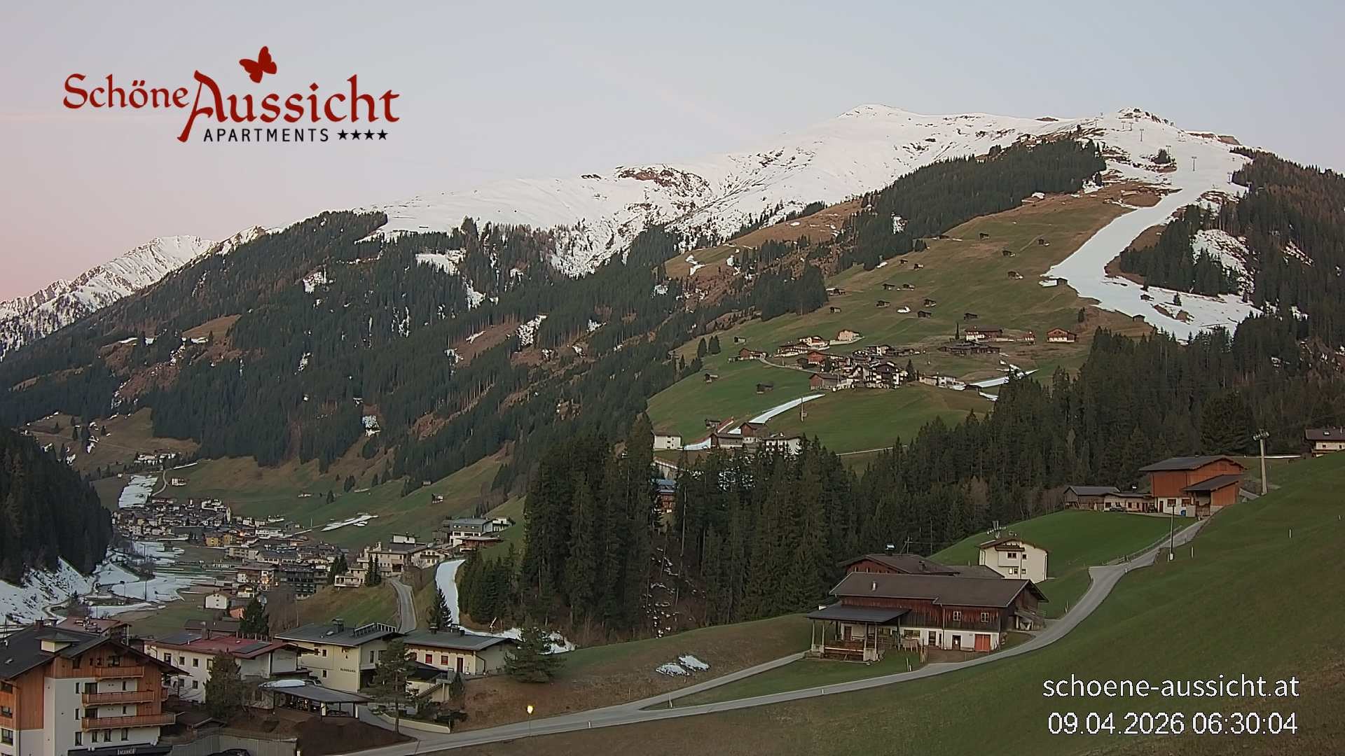 Archiv Foto Webcam Tux Lanersbach - Ausblick Appartements Schöne Aussicht