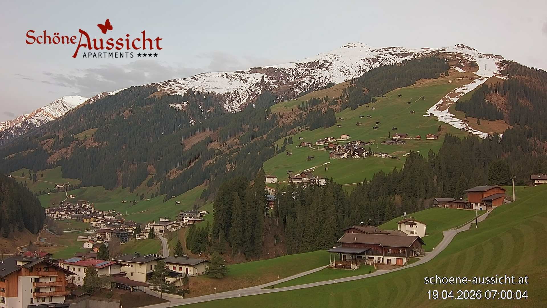 Archiv Foto Webcam Tux Lanersbach - Ausblick Appartements Schöne Aussicht