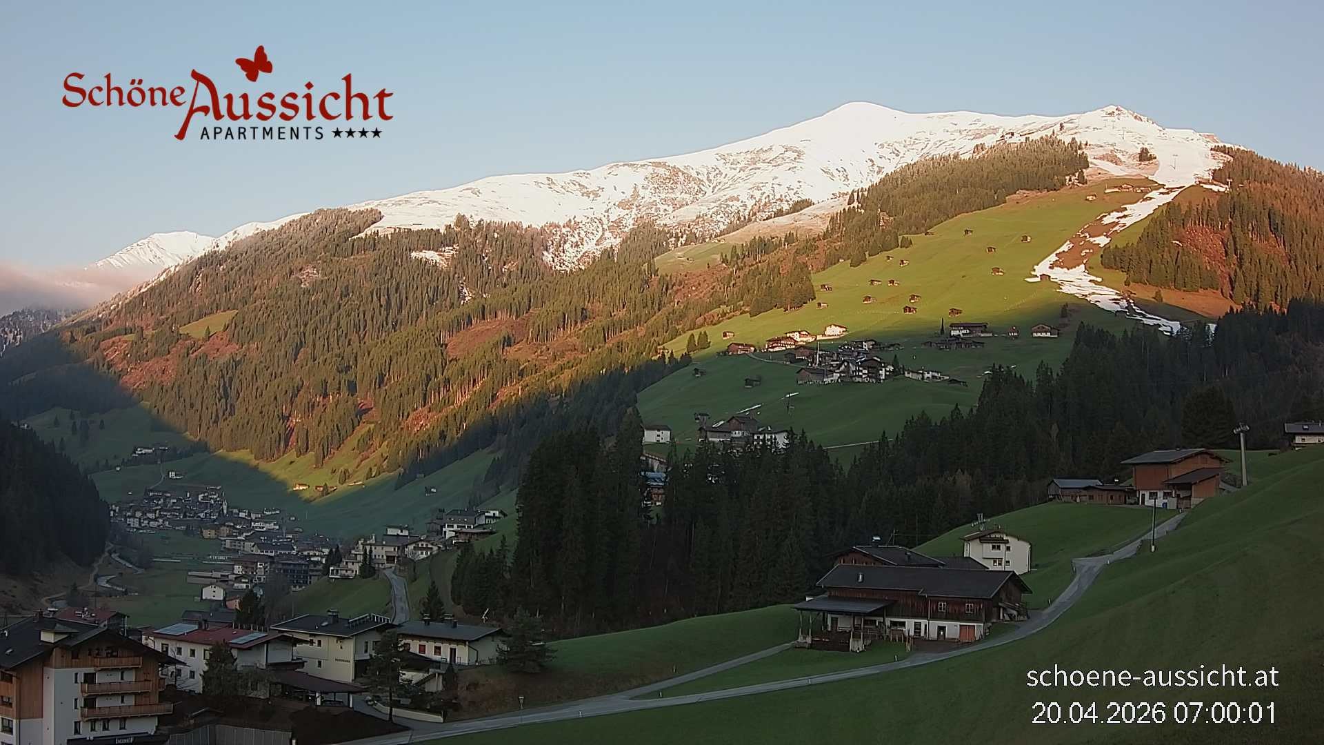 Archiv Foto Webcam Tux Lanersbach - Ausblick Appartements Schöne Aussicht