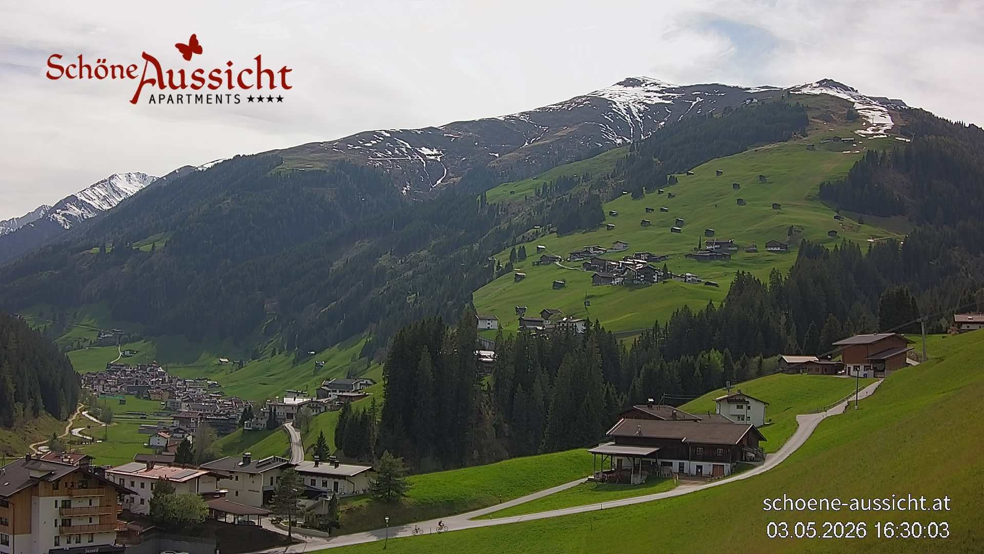 Archiv Foto Webcam Tux Lanersbach - Ausblick Appartements Schöne Aussicht