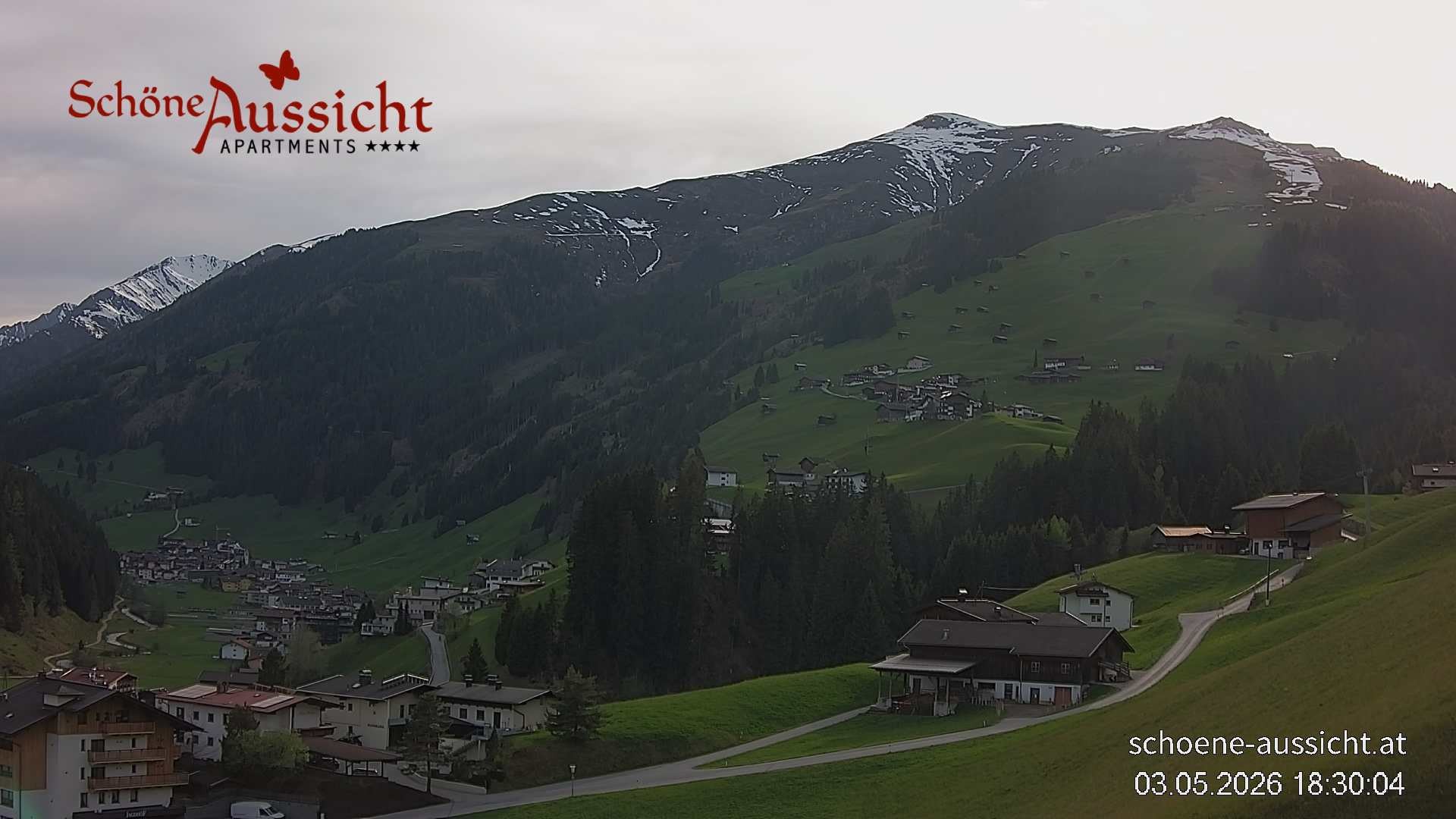 Archiv Foto Webcam Tux Lanersbach - Ausblick Appartements Schöne Aussicht