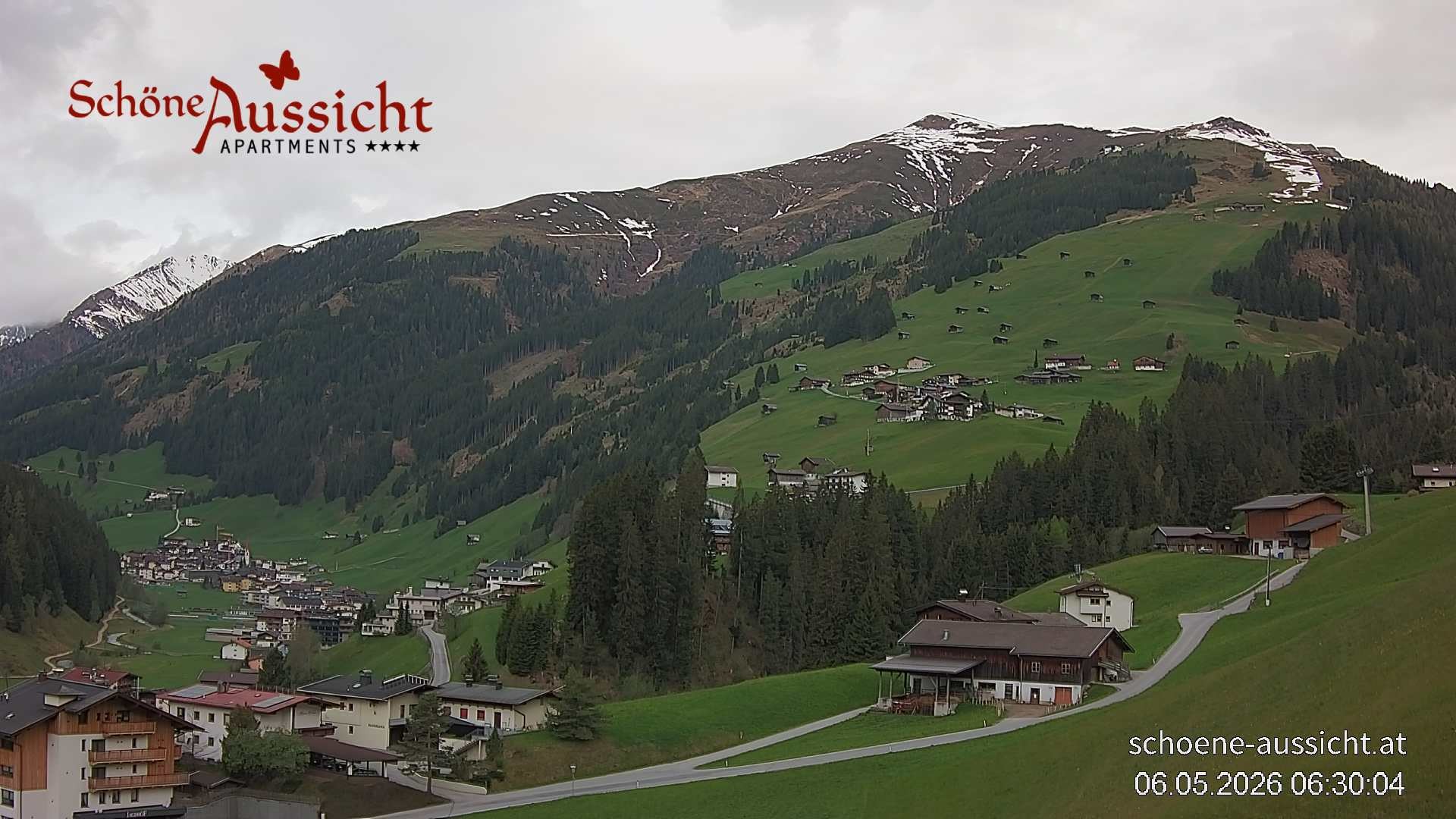 Archiv Foto Webcam Tux Lanersbach - Ausblick Appartements Schöne Aussicht