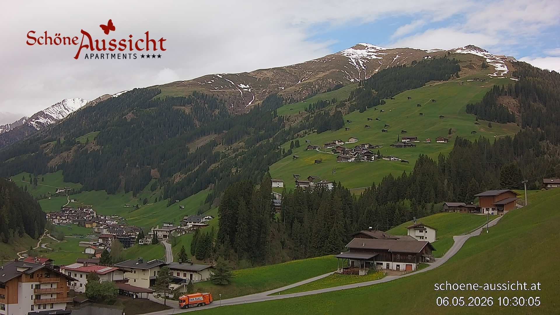 Archiv Foto Webcam Tux Lanersbach - Ausblick Appartements Schöne Aussicht