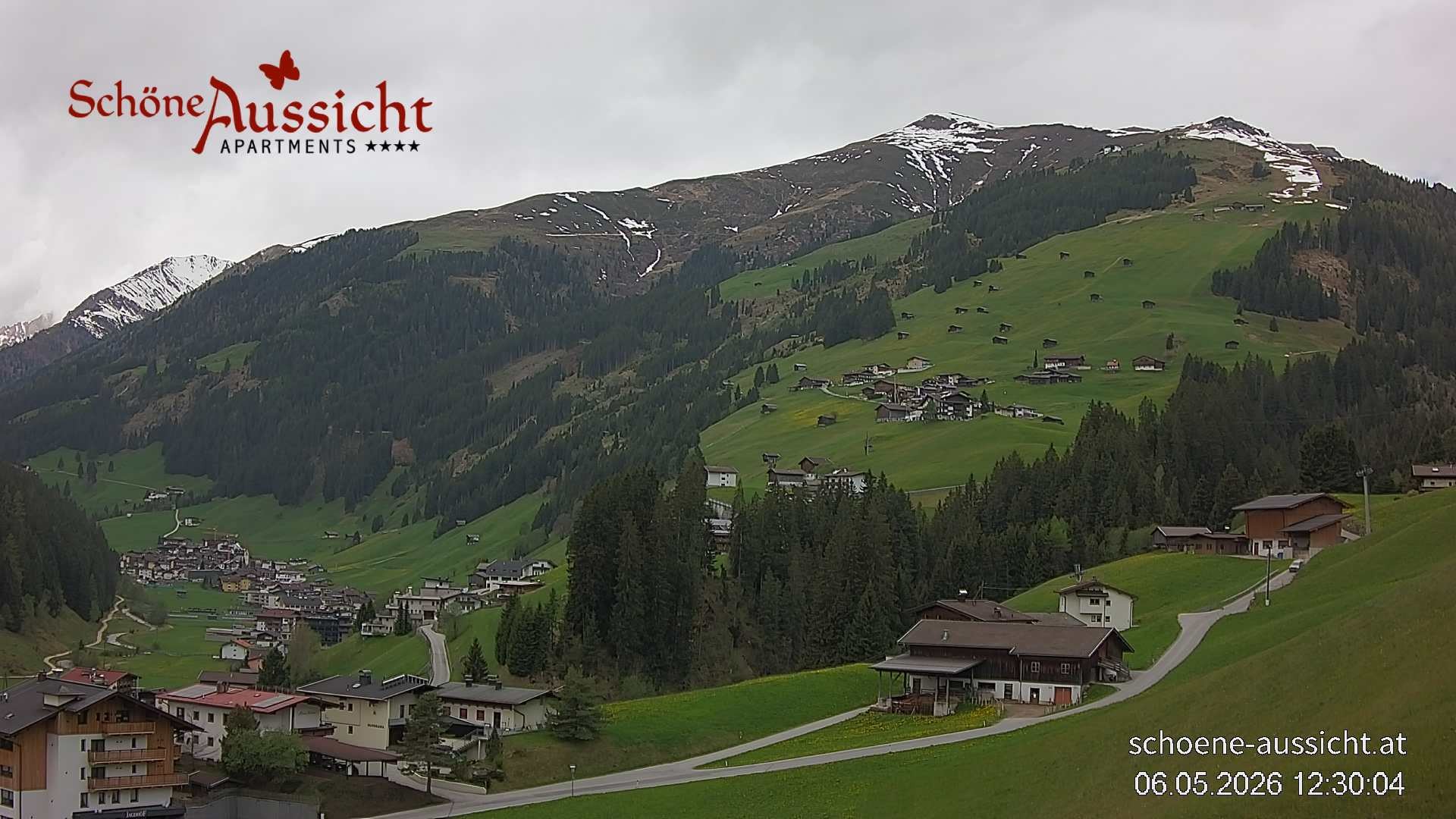Archiv Foto Webcam Tux Lanersbach - Ausblick Appartements Schöne Aussicht