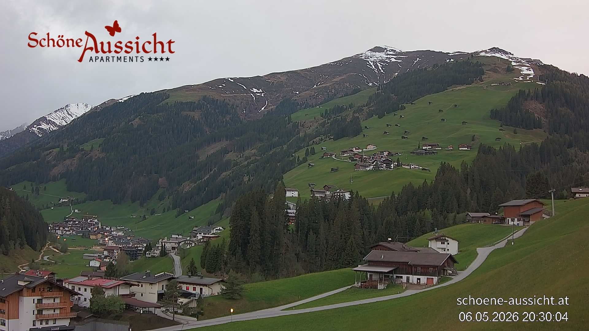 Archiv Foto Webcam Tux Lanersbach - Ausblick Appartements Schöne Aussicht