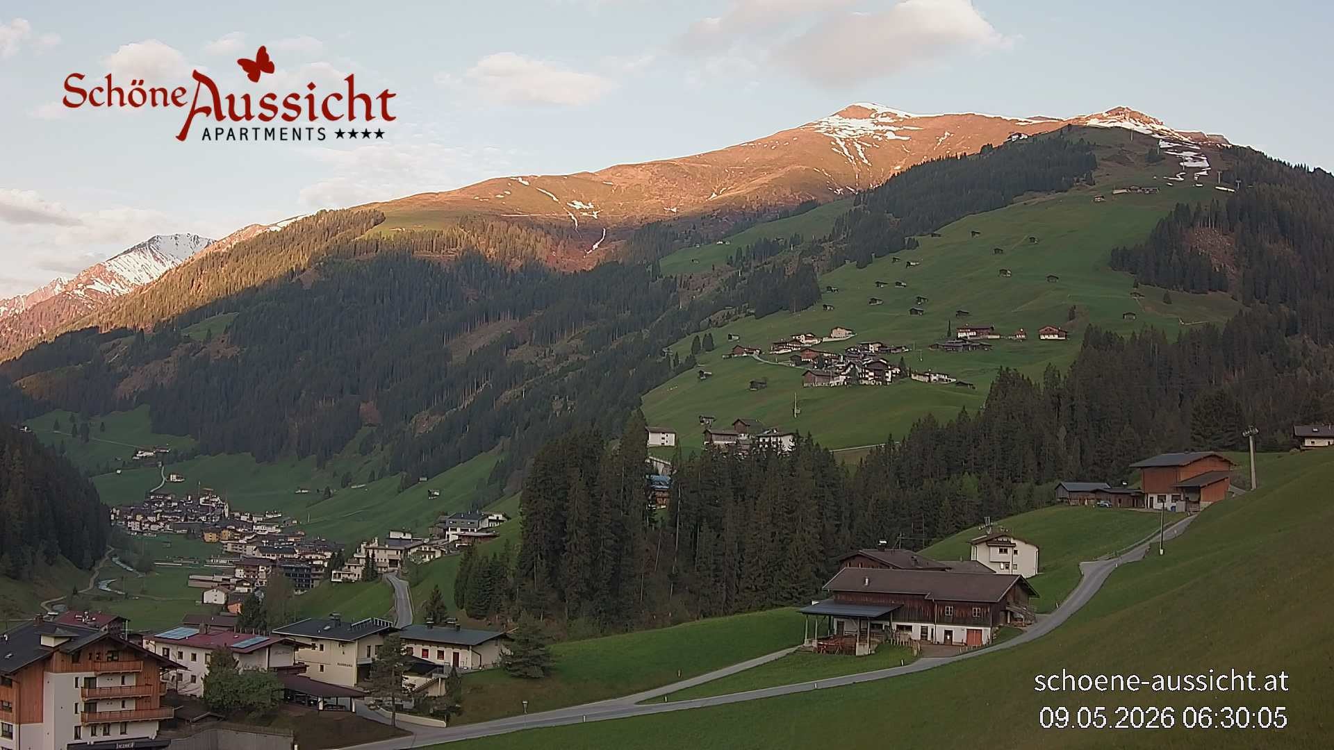 Archiv Foto Webcam Tux Lanersbach - Ausblick Appartements Schöne Aussicht