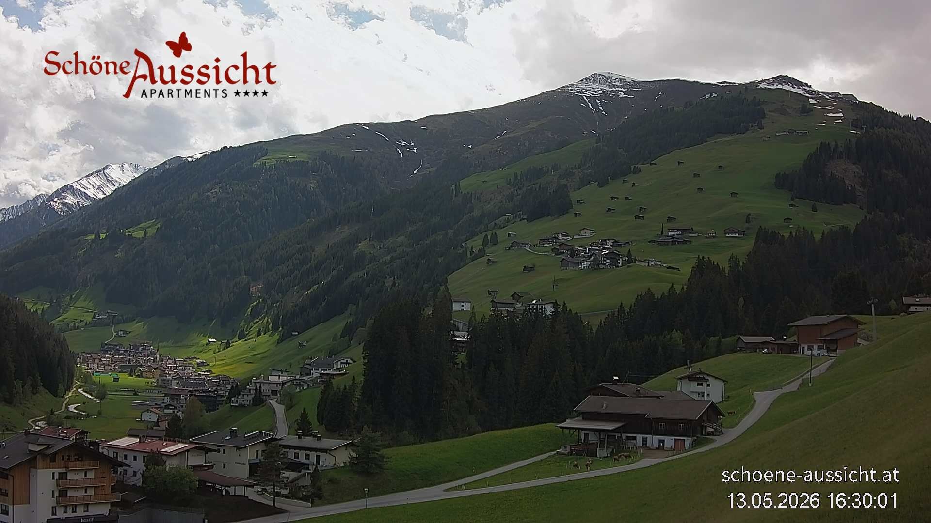 Archiv Foto Webcam Tux Lanersbach - Ausblick Appartements Schöne Aussicht