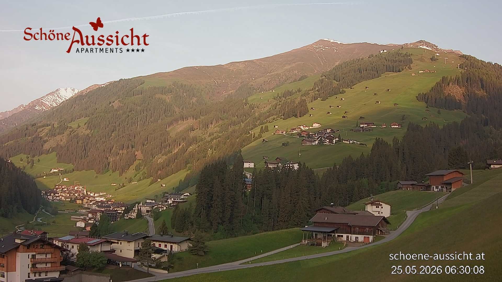 Archiv Foto Webcam Tux Lanersbach - Ausblick Appartements Schöne Aussicht