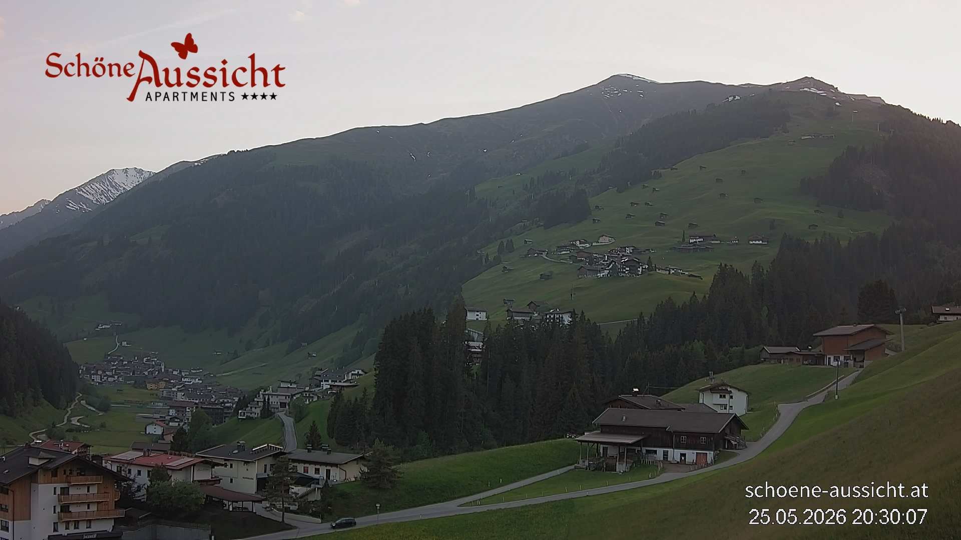 Archiv Foto Webcam Tux Lanersbach - Ausblick Appartements Schöne Aussicht