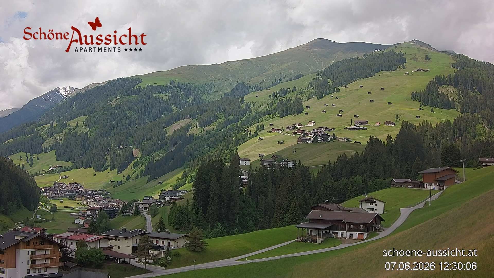 Archiv Foto Webcam Tux Lanersbach - Ausblick Appartements Schöne Aussicht