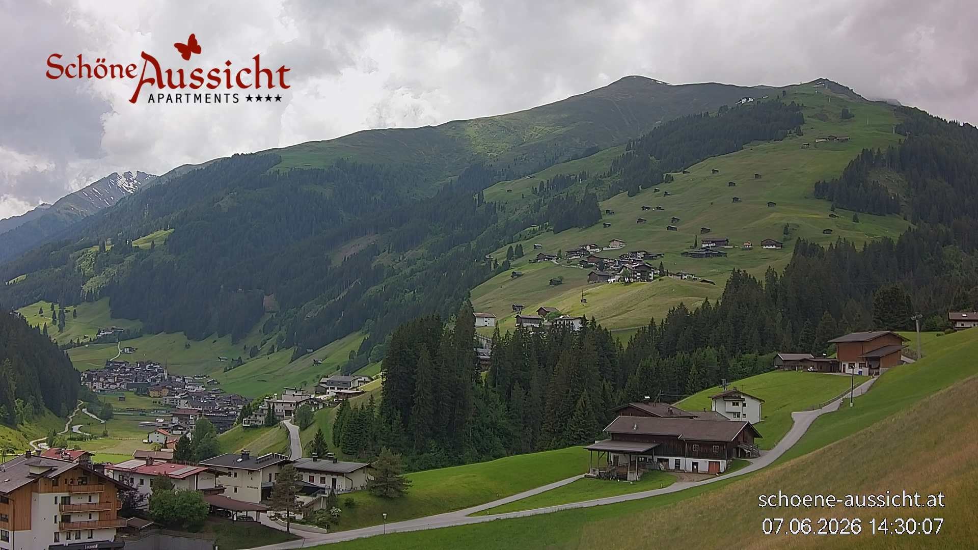 Archiv Foto Webcam Tux Lanersbach - Ausblick Appartements Schöne Aussicht