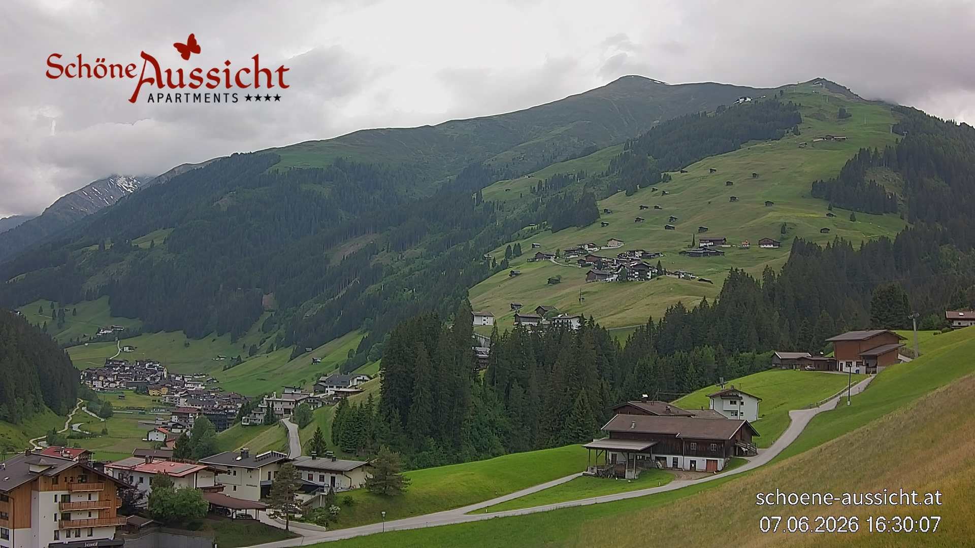 Archiv Foto Webcam Tux Lanersbach - Ausblick Appartements Schöne Aussicht
