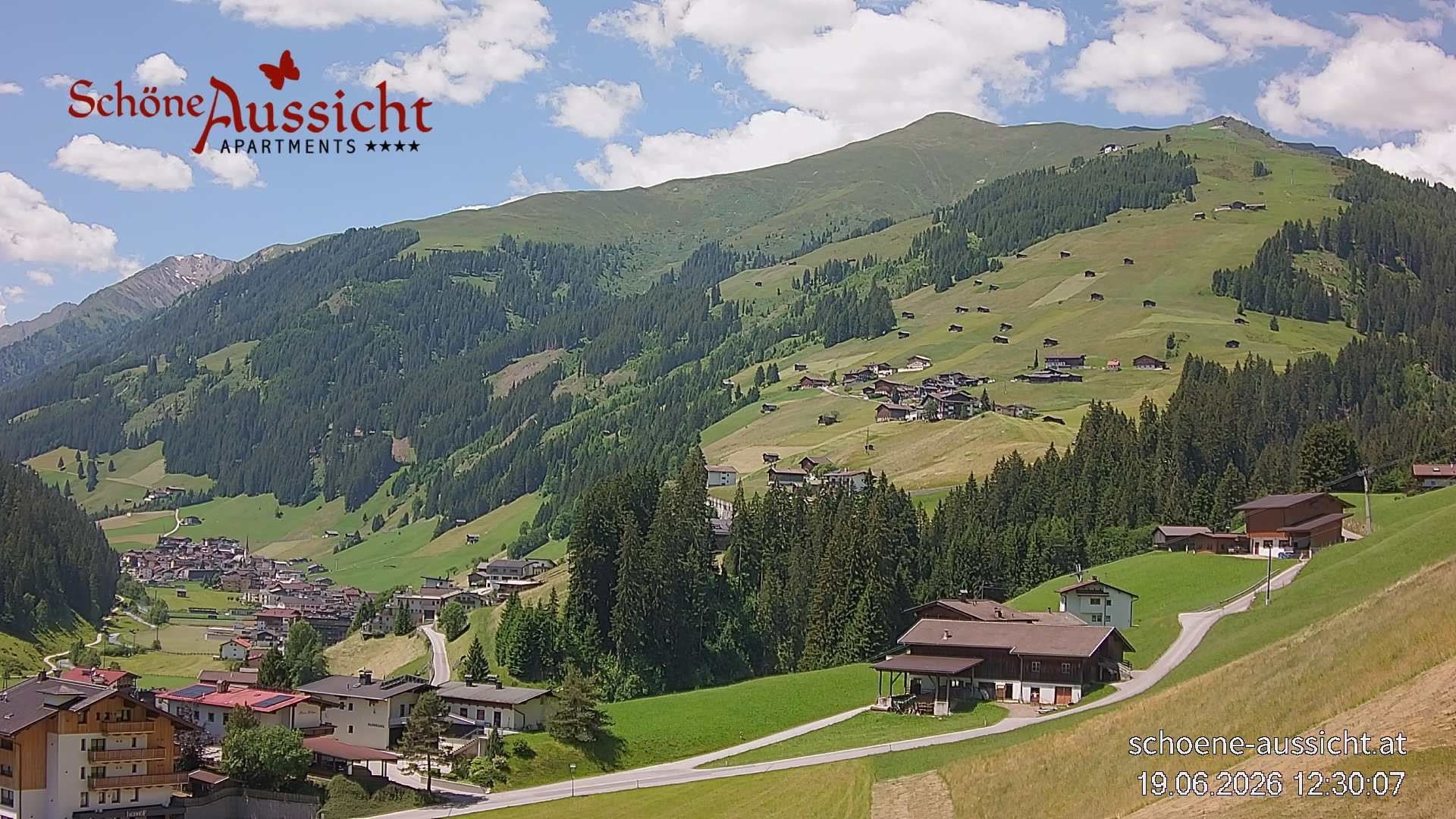 Archiv Foto Webcam Tux Lanersbach - Ausblick Appartements Schöne Aussicht
