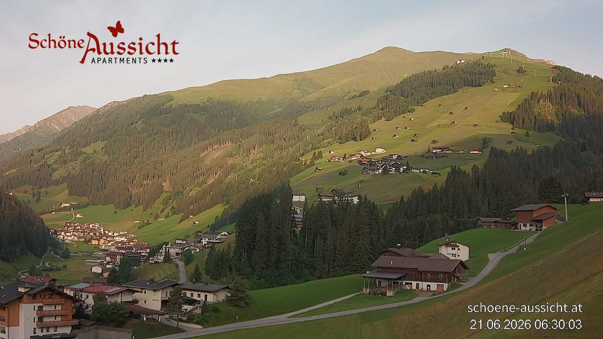 Archiv Foto Webcam Tux Lanersbach - Ausblick Appartements Schöne Aussicht