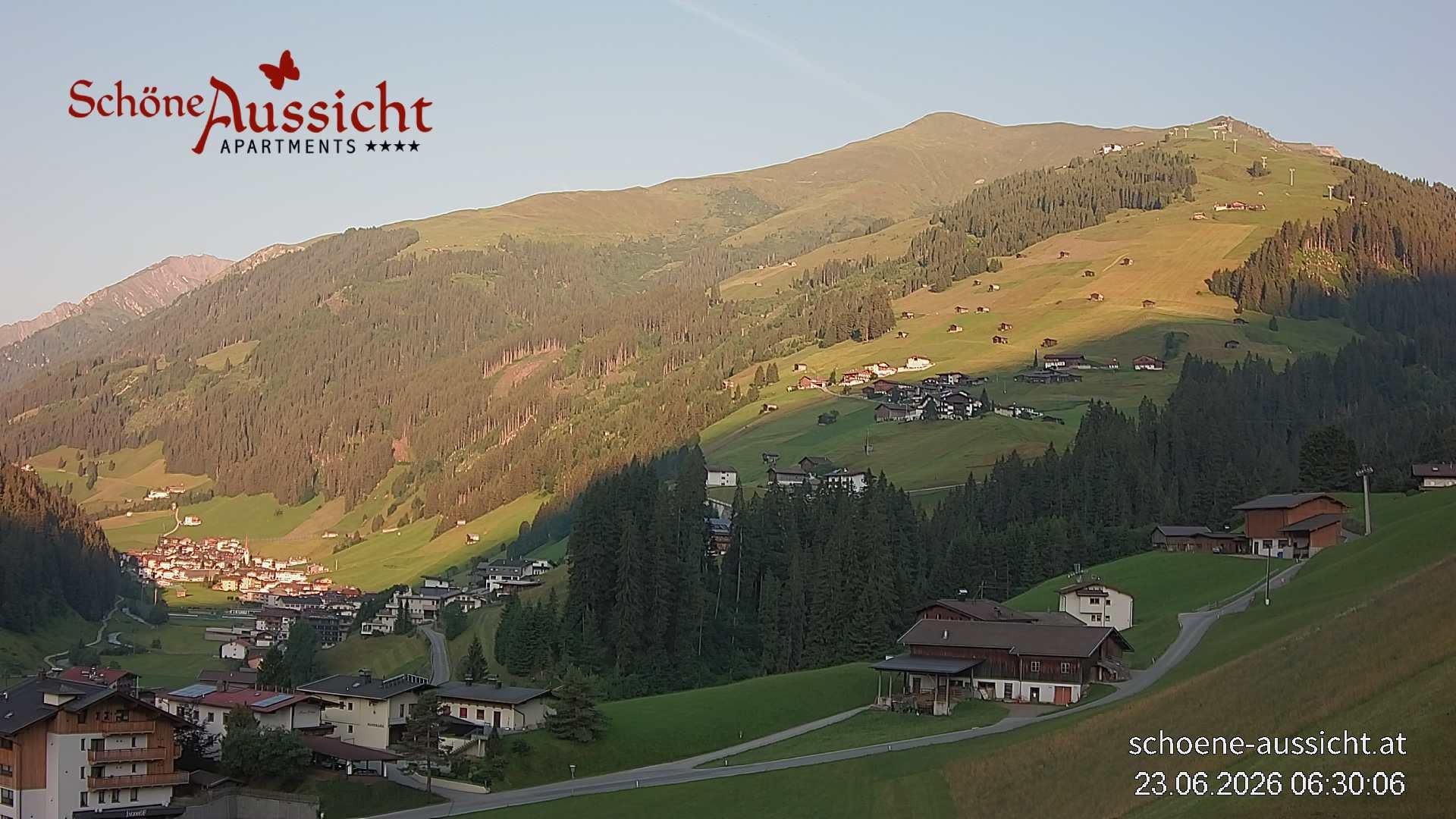 Archiv Foto Webcam Tux Lanersbach - Ausblick Appartements Schöne Aussicht