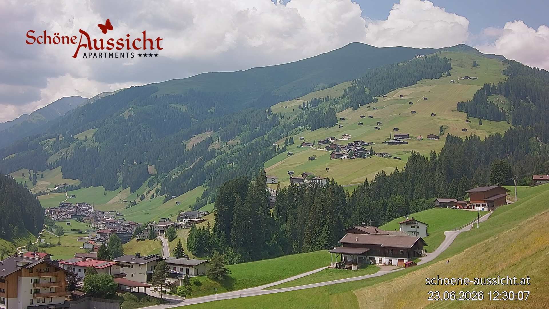 Archiv Foto Webcam Tux Lanersbach - Ausblick Appartements Schöne Aussicht