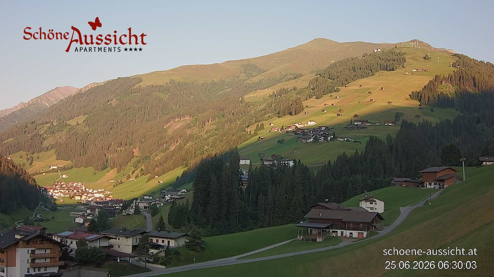 Archiv Foto Webcam Tux Lanersbach - Ausblick Appartements Schöne Aussicht