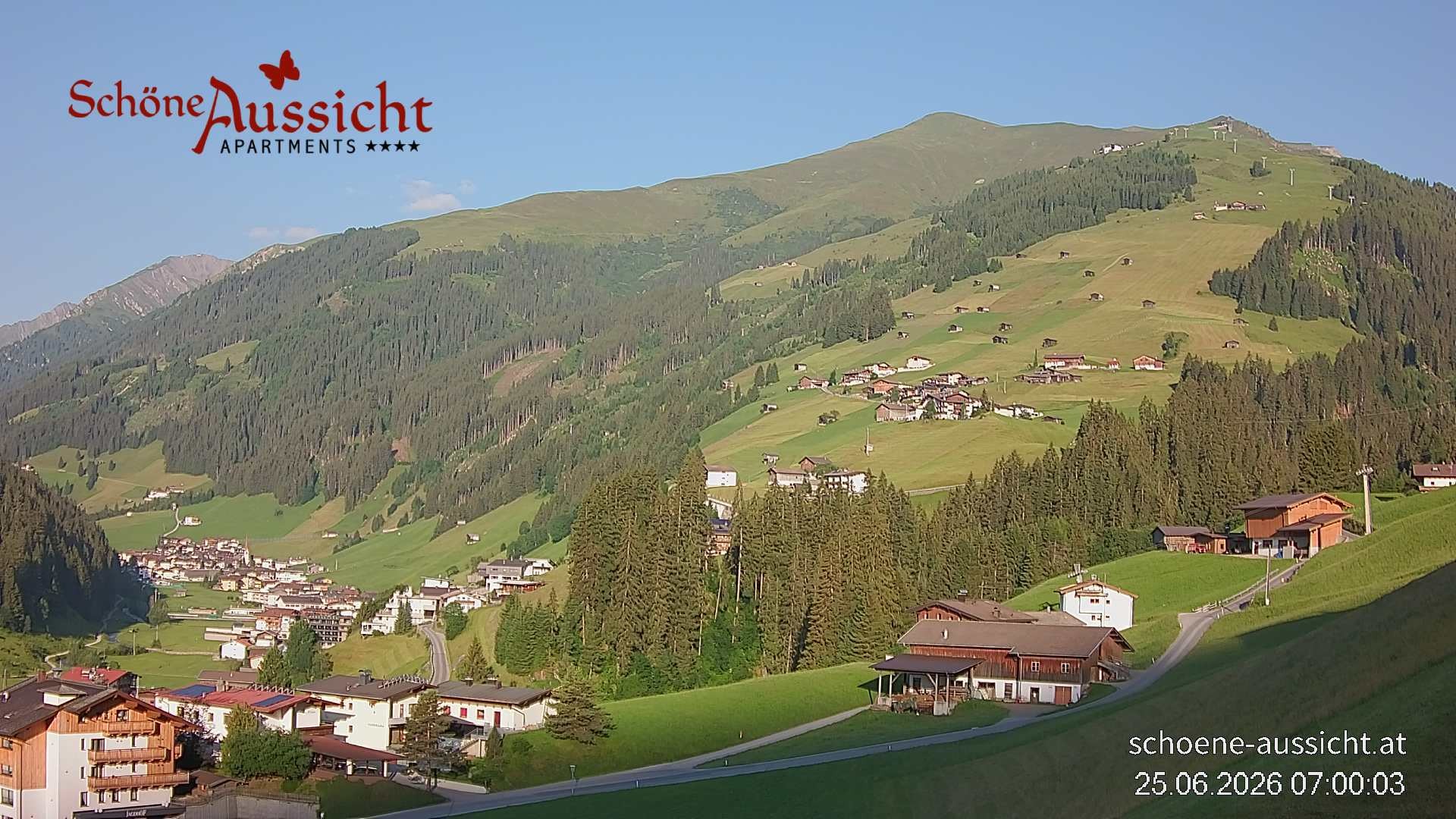 Archiv Foto Webcam Tux Lanersbach - Ausblick Appartements Schöne Aussicht