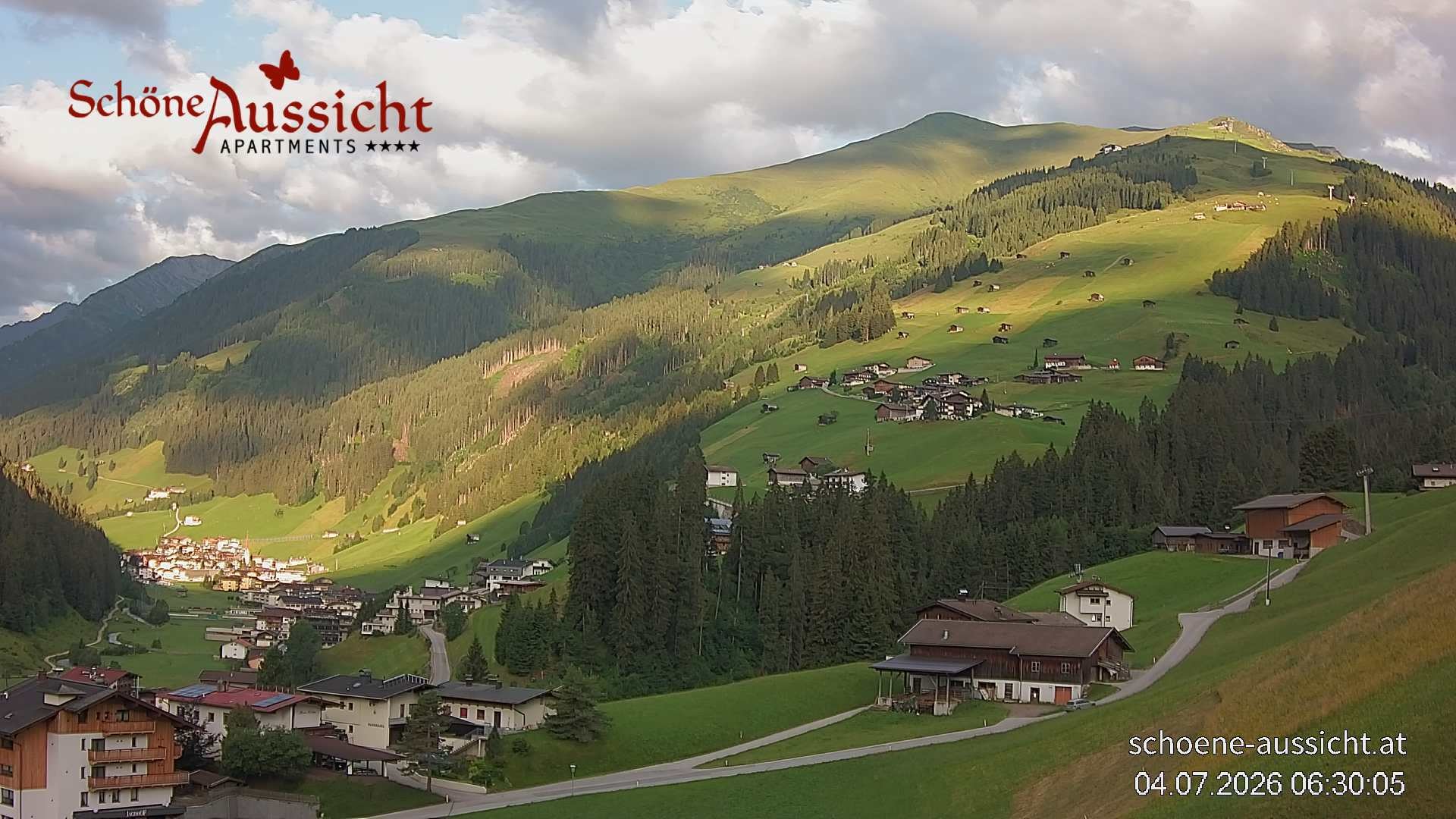 Archiv Foto Webcam Tux Lanersbach - Ausblick Appartements Schöne Aussicht
