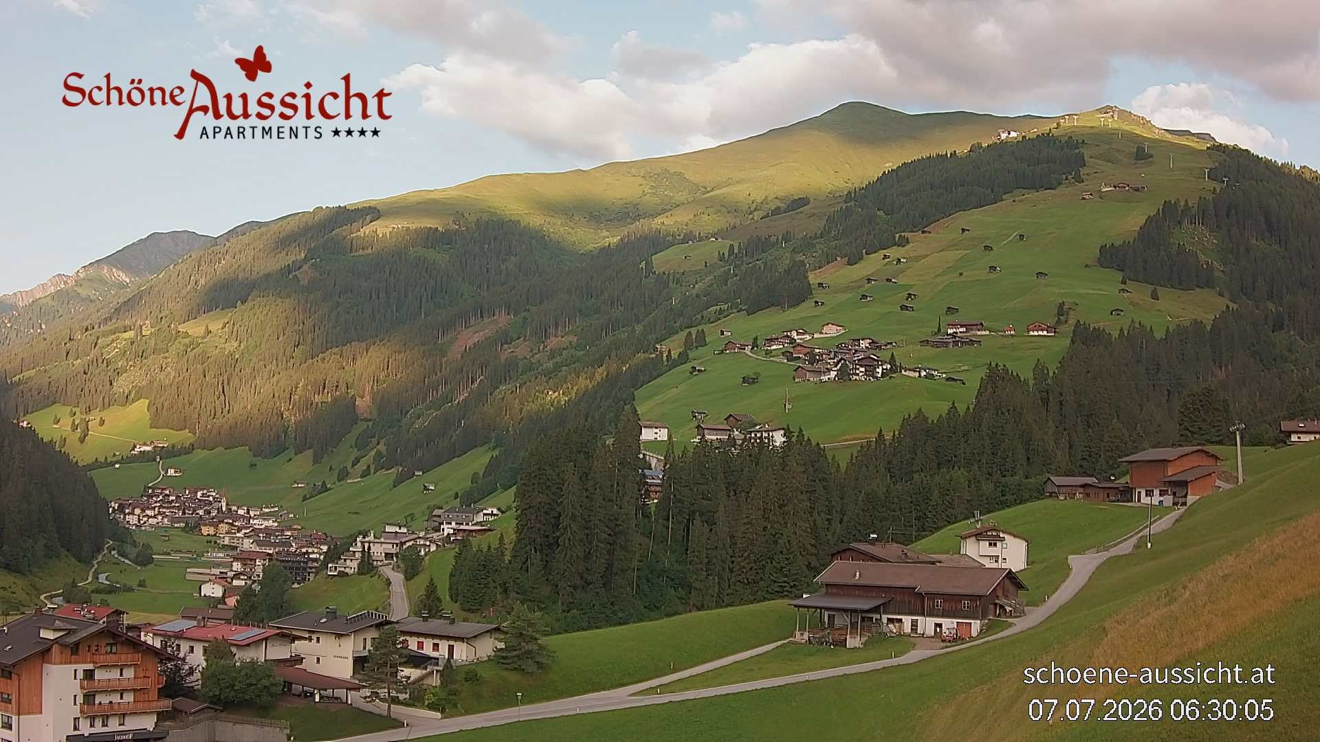 Archiv Foto Webcam Tux Lanersbach - Ausblick Appartements Schöne Aussicht