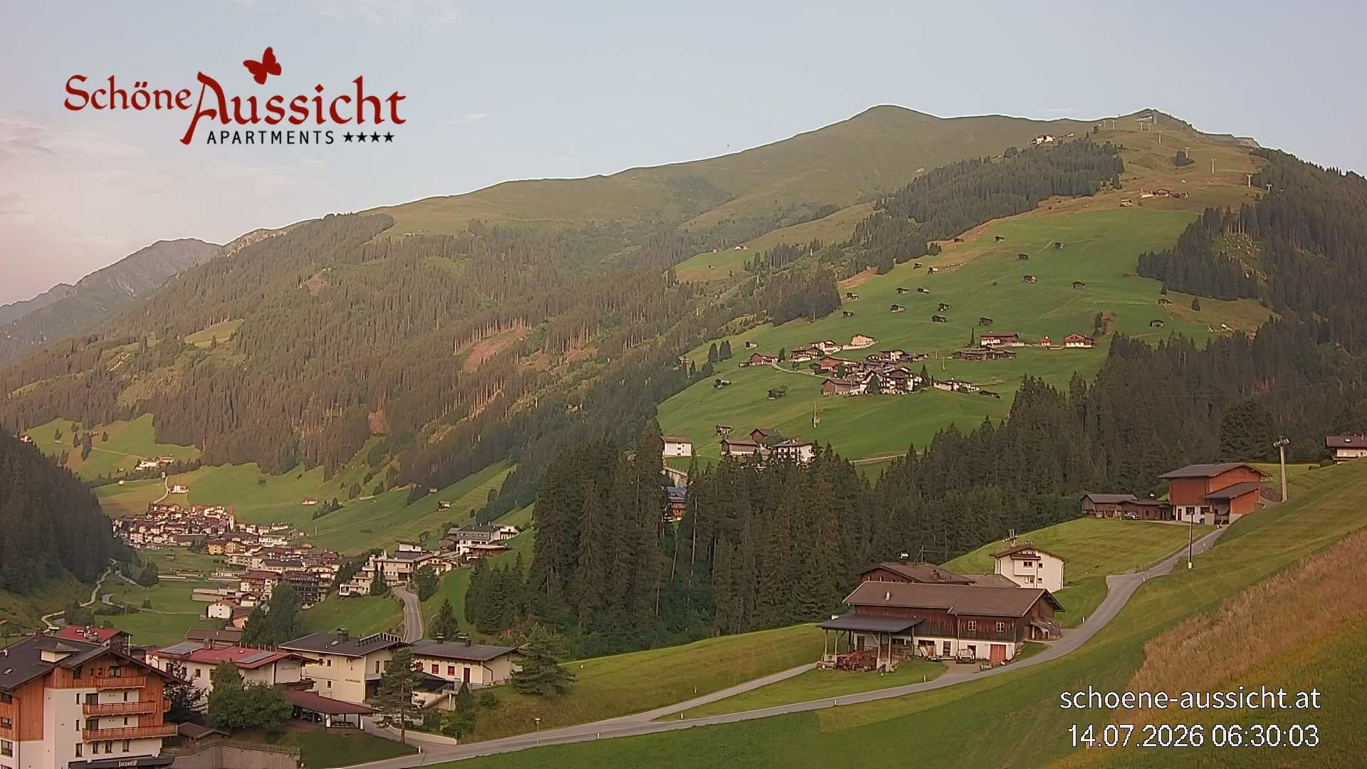 Archiv Foto Webcam Tux Lanersbach - Ausblick Appartements Schöne Aussicht