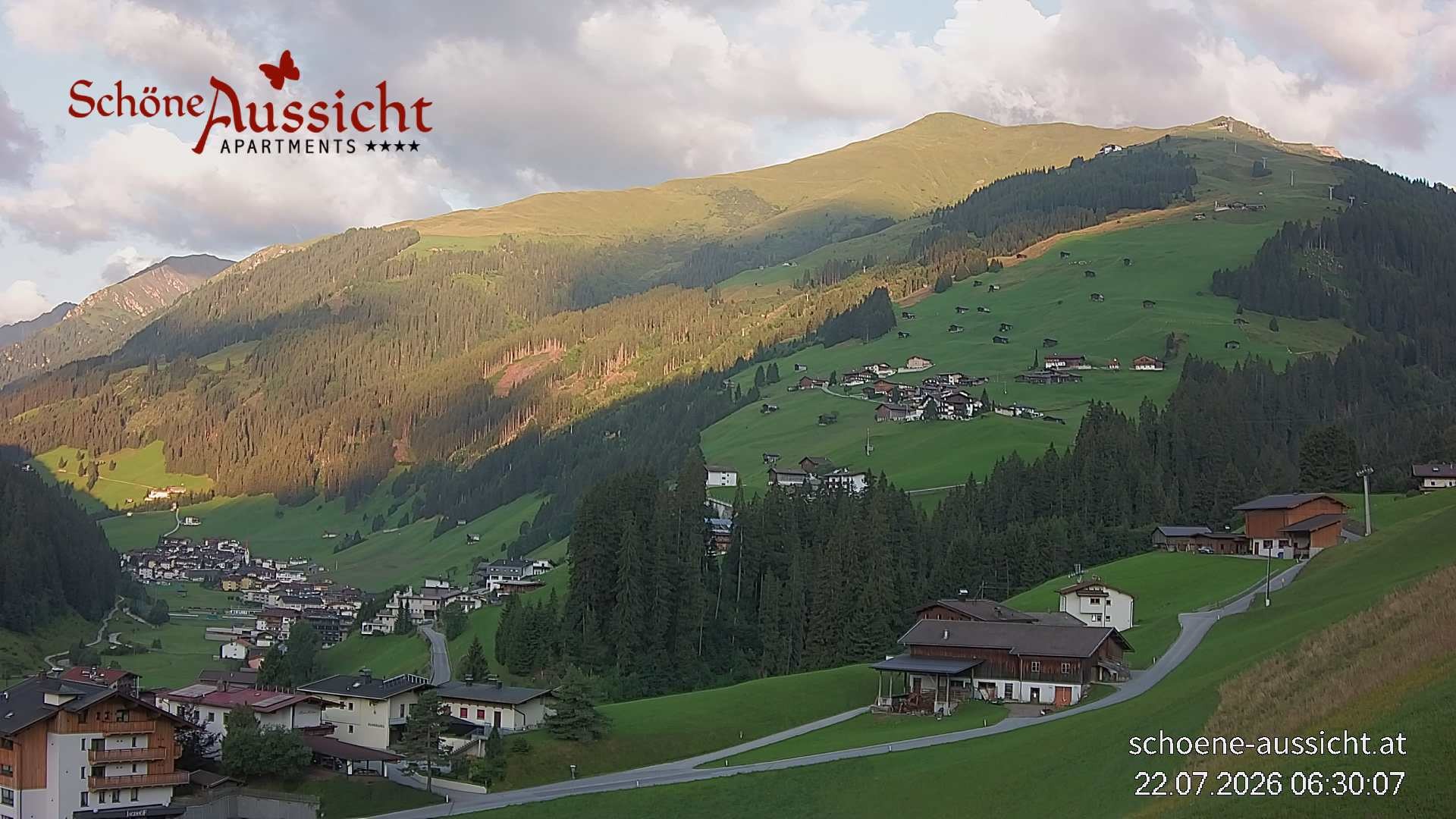 Archiv Foto Webcam Tux Lanersbach - Ausblick Appartements Schöne Aussicht