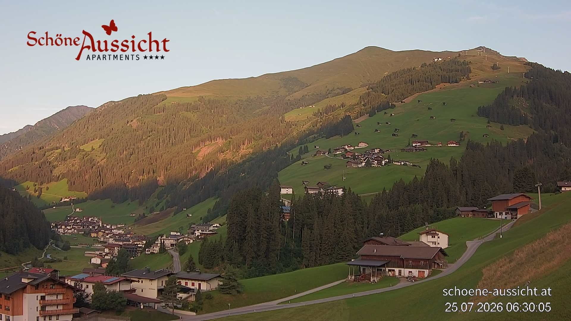 Archiv Foto Webcam Tux Lanersbach - Ausblick Appartements Schöne Aussicht