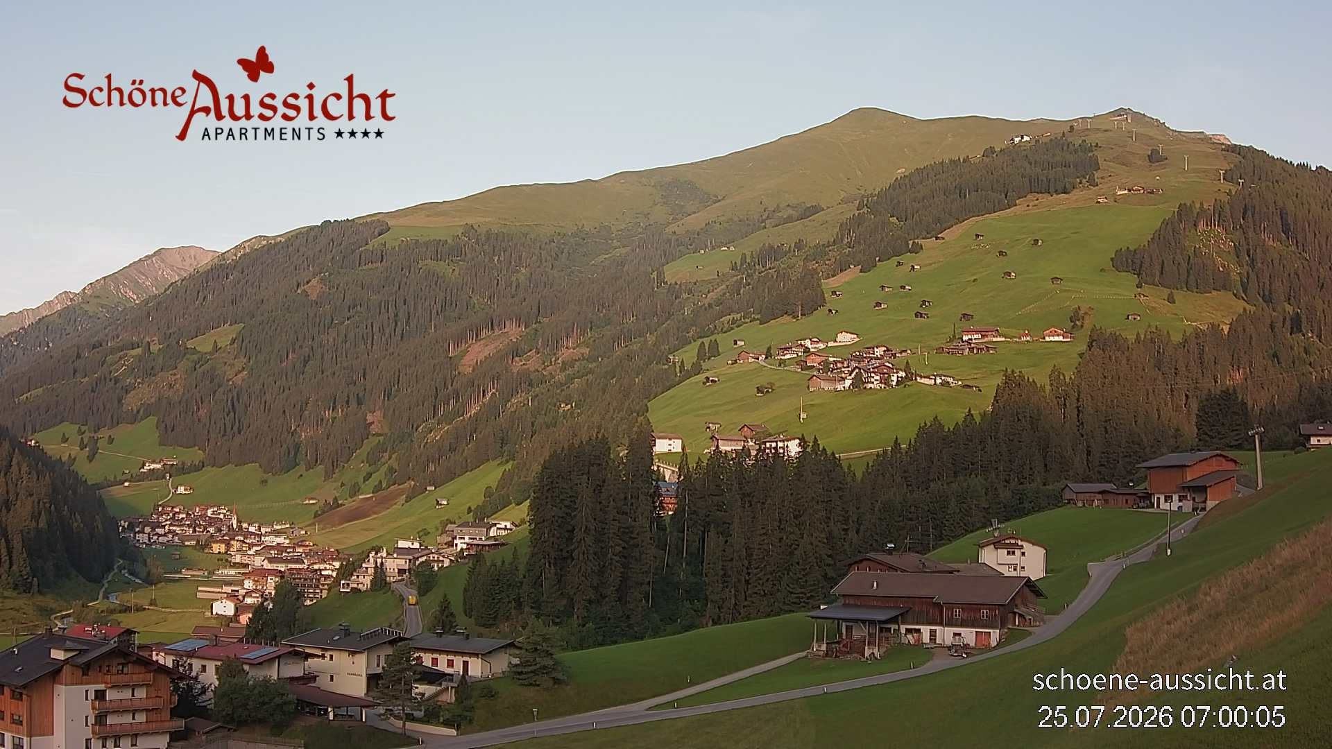 Archiv Foto Webcam Tux Lanersbach - Ausblick Appartements Schöne Aussicht