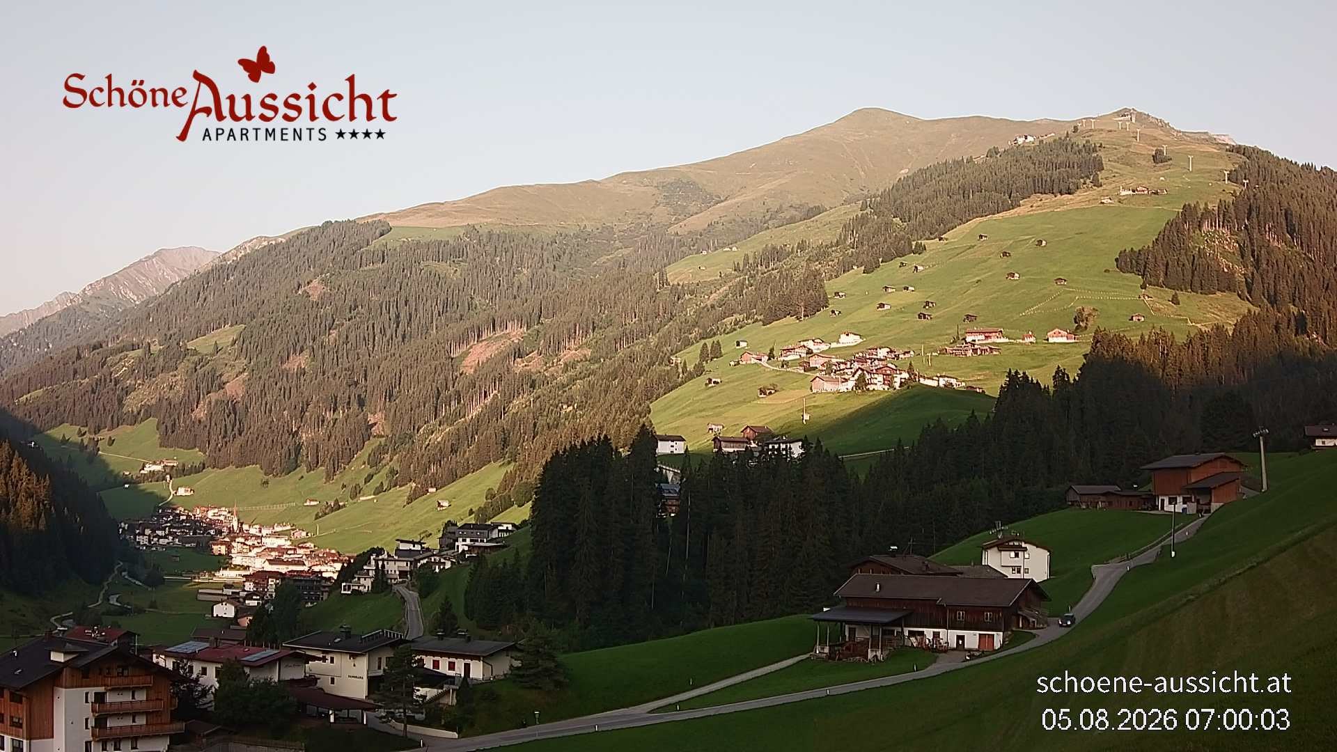 Archiv Foto Webcam Tux Lanersbach - Ausblick Appartements Schöne Aussicht