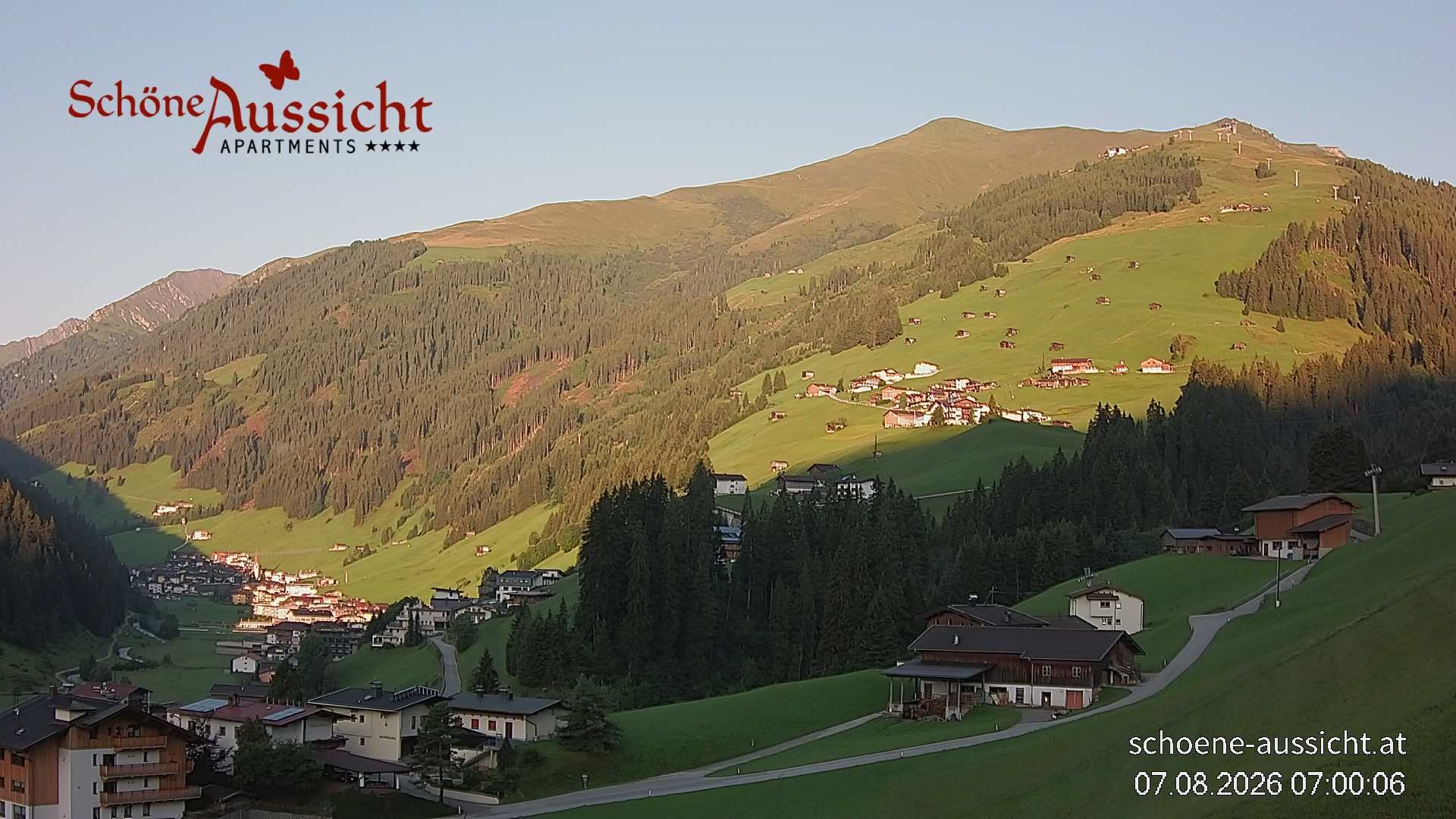 Archiv Foto Webcam Tux Lanersbach - Ausblick Appartements Schöne Aussicht