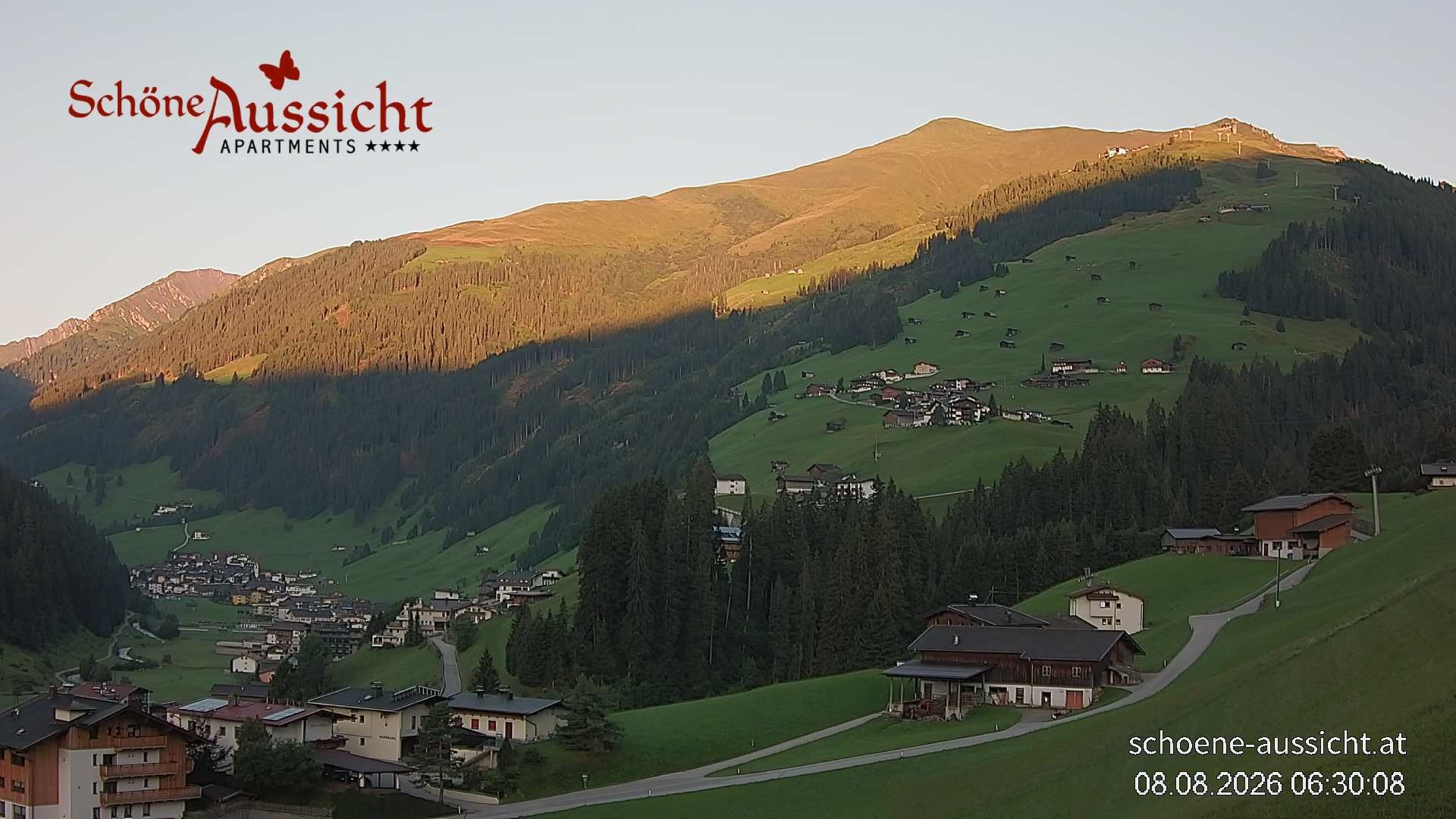 Archiv Foto Webcam Tux Lanersbach - Ausblick Appartements Schöne Aussicht