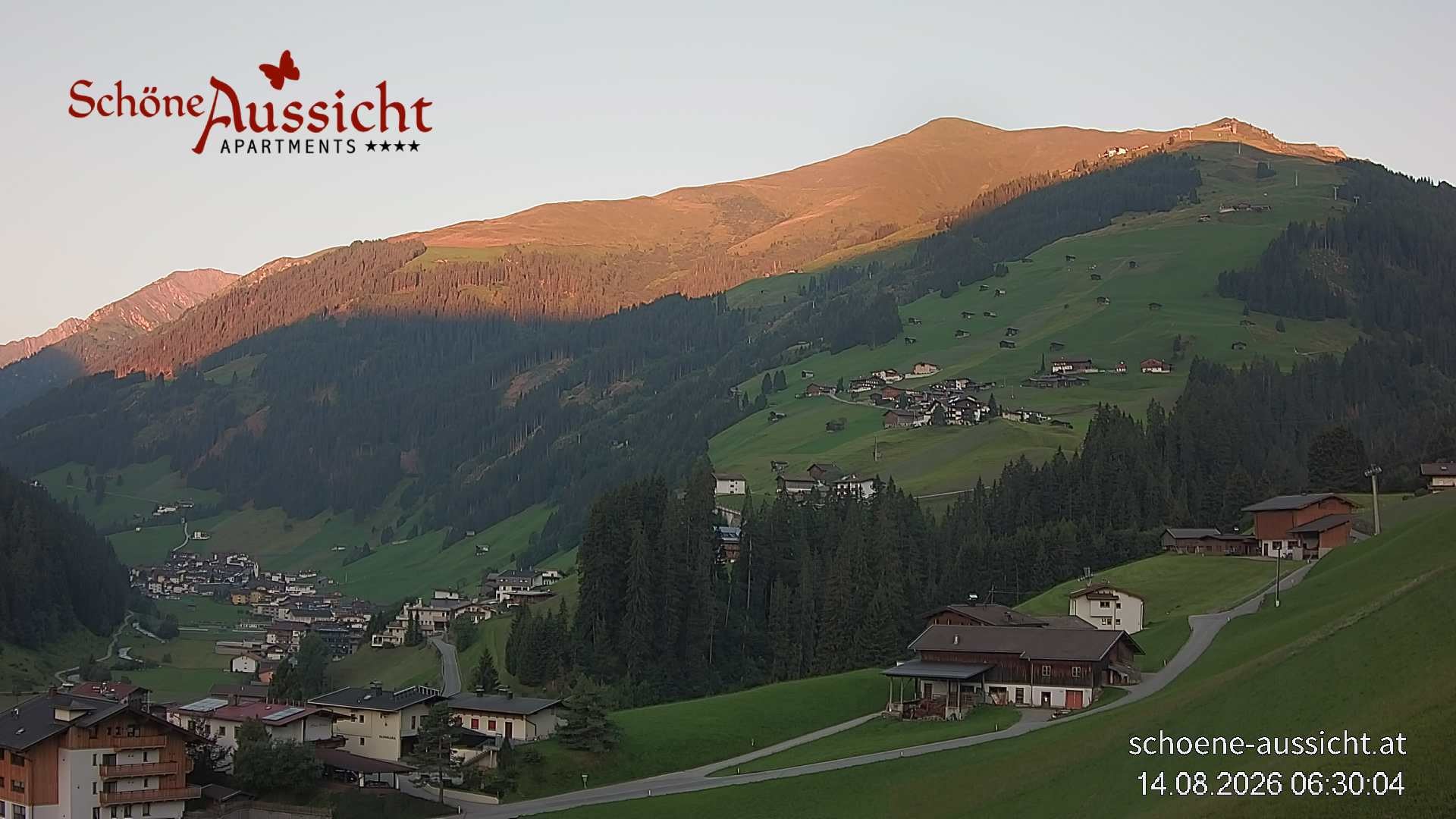 Archiv Foto Webcam Tux Lanersbach - Ausblick Appartements Schöne Aussicht