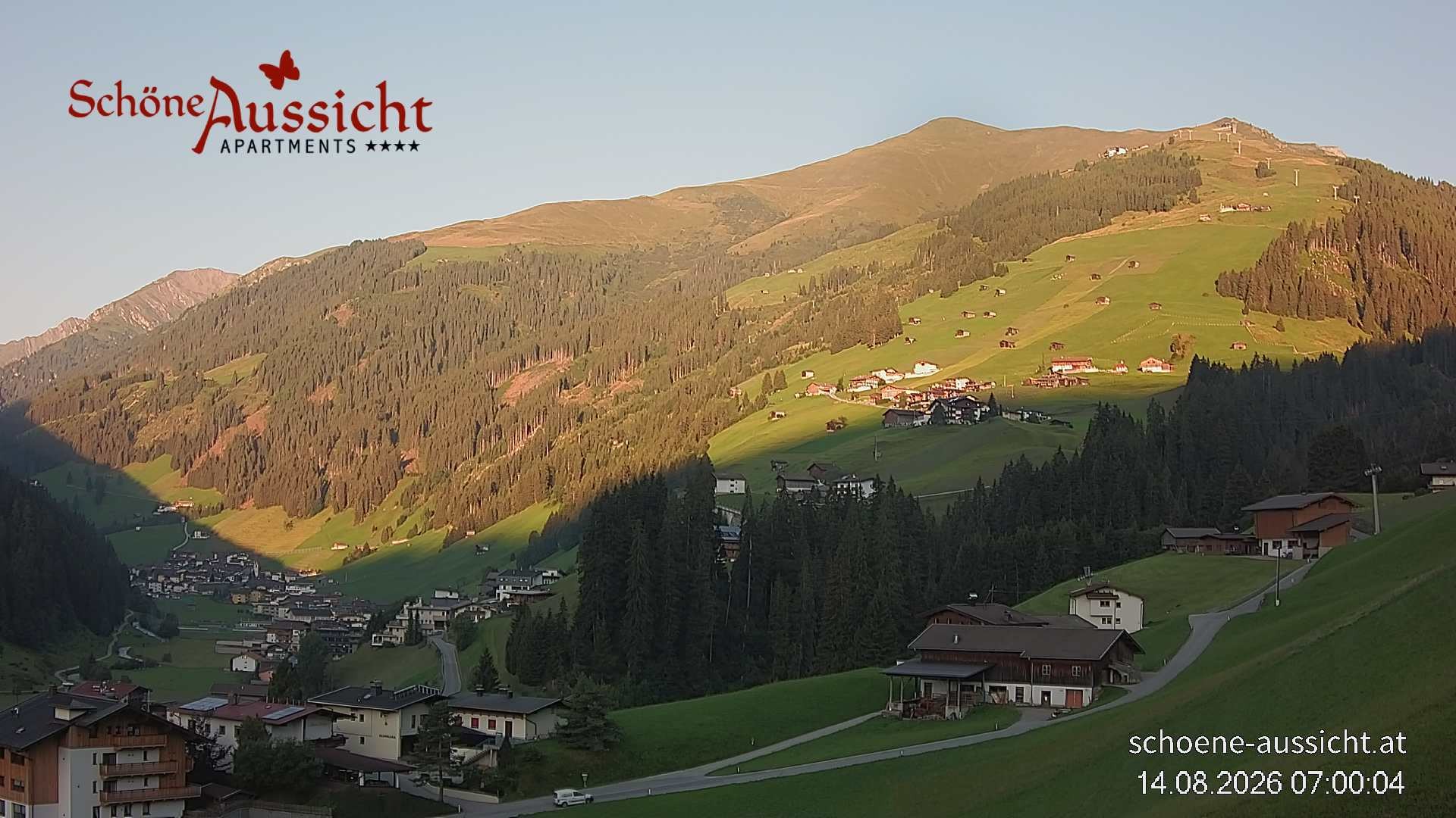 Archiv Foto Webcam Tux Lanersbach - Ausblick Appartements Schöne Aussicht