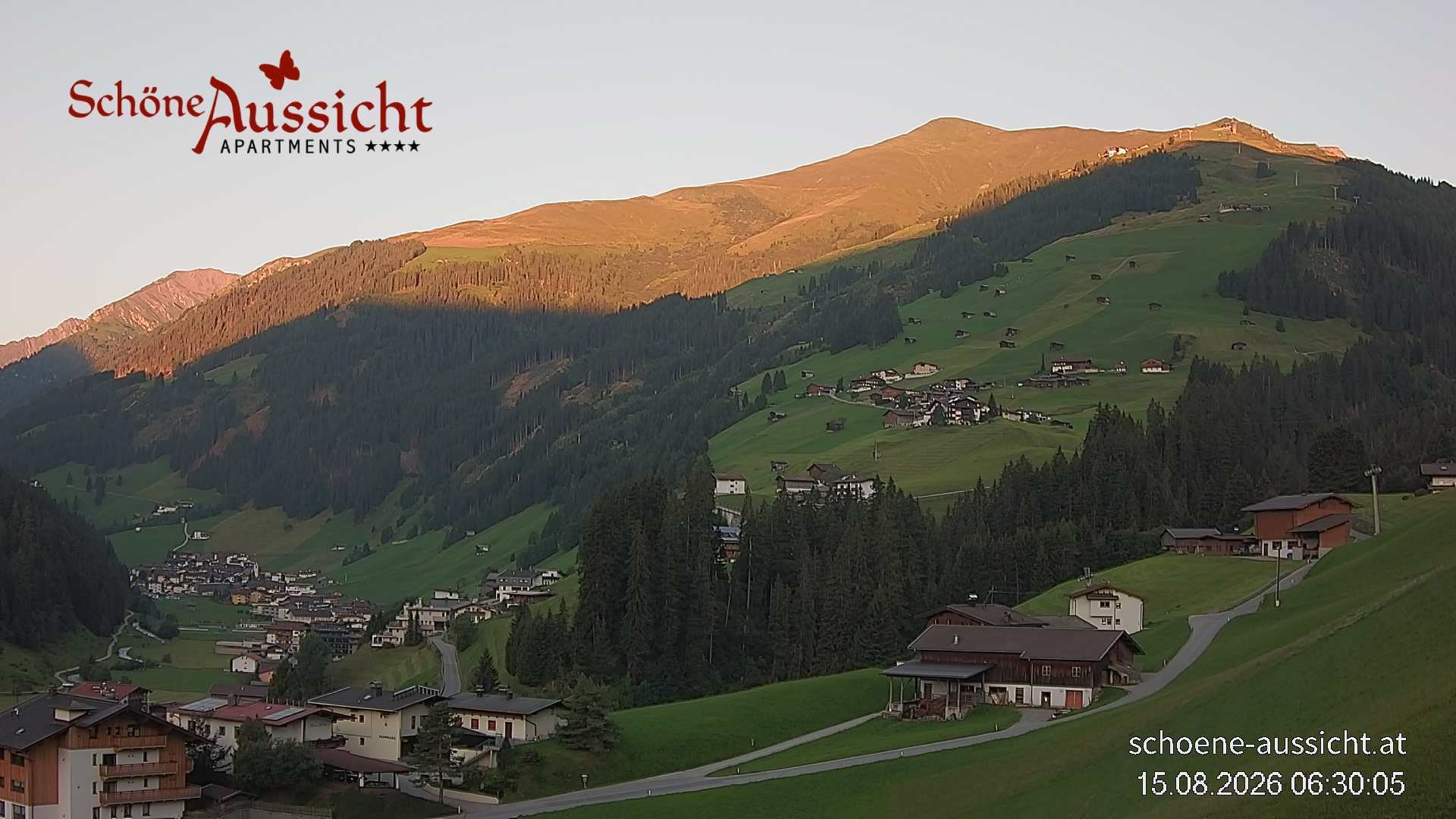 Archiv Foto Webcam Tux Lanersbach - Ausblick Appartements Schöne Aussicht