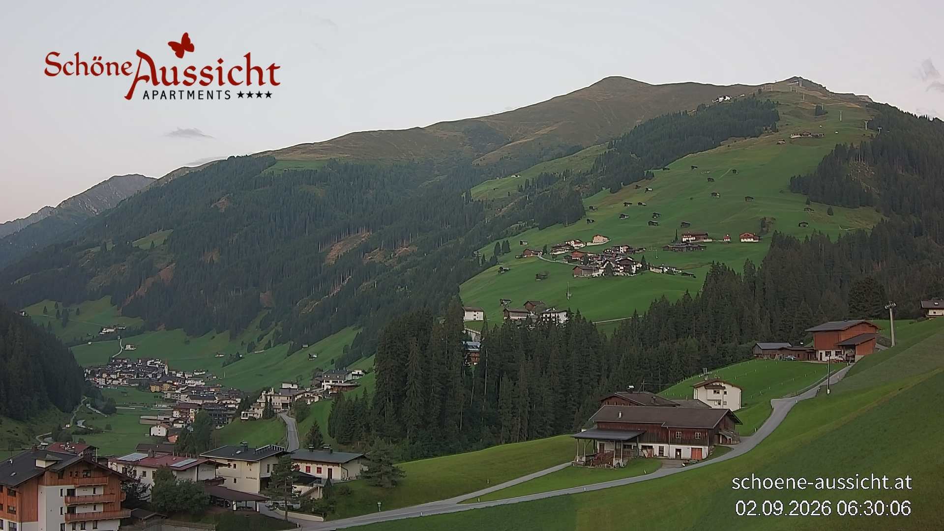 Archiv Foto Webcam Tux Lanersbach - Ausblick Appartements Schöne Aussicht